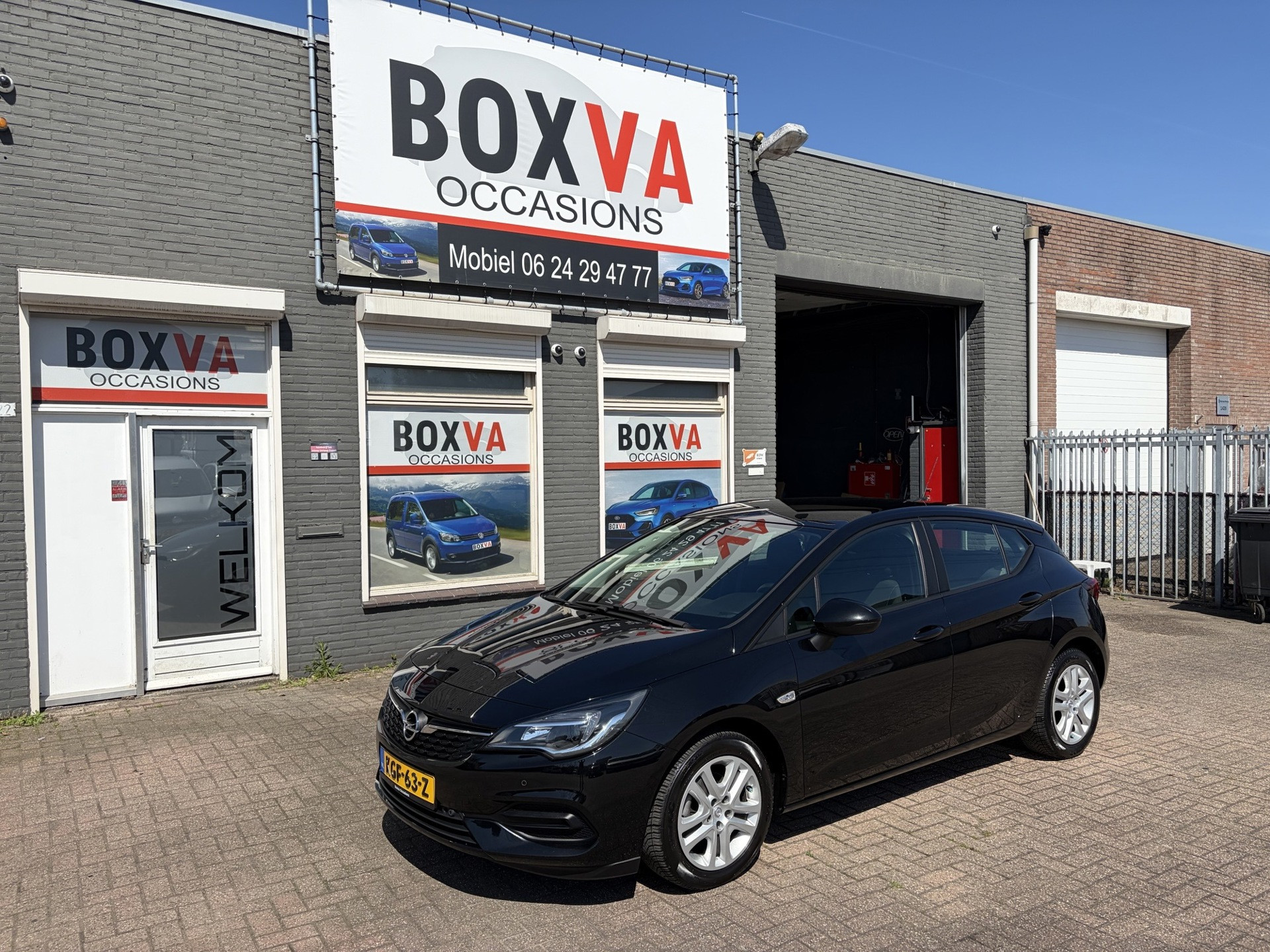 Opel Astra 1.2 Edition met slechts 0 KM!! Airco, APK 2020 - voorkant