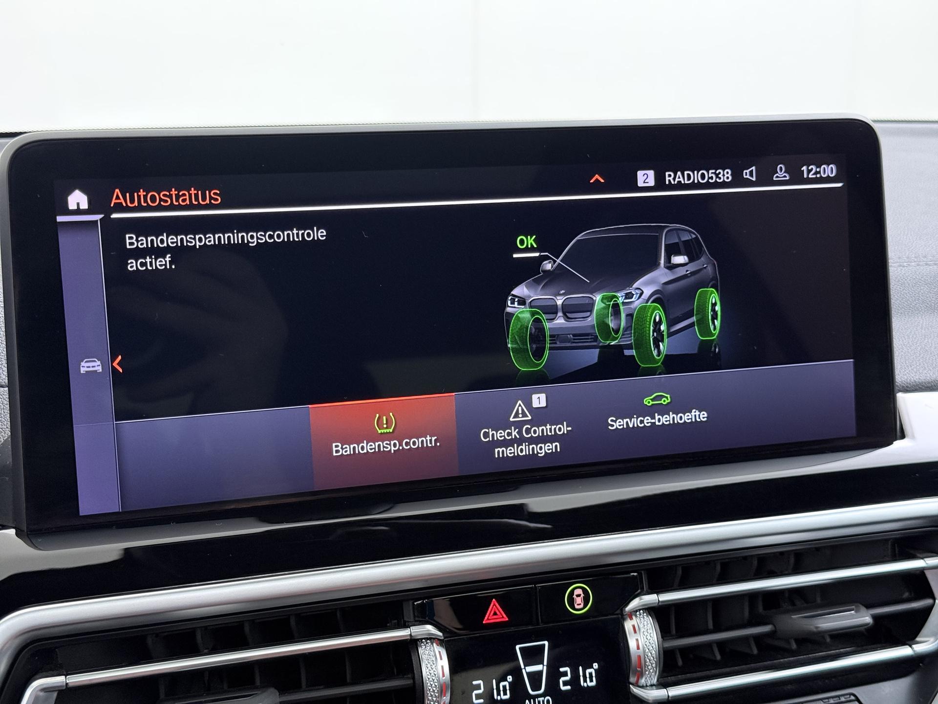 Foto van BMW Ix3