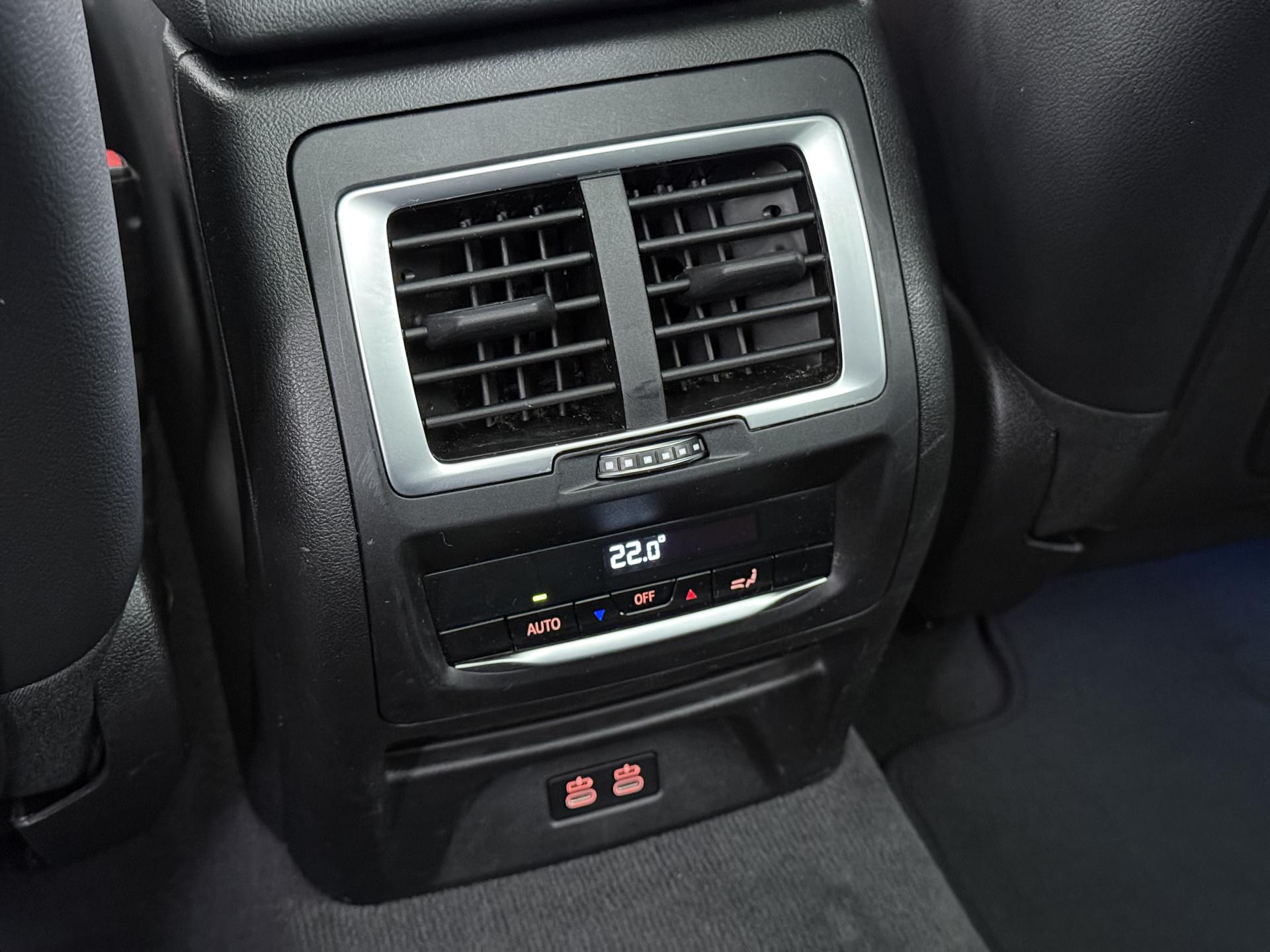 Foto van BMW Ix3