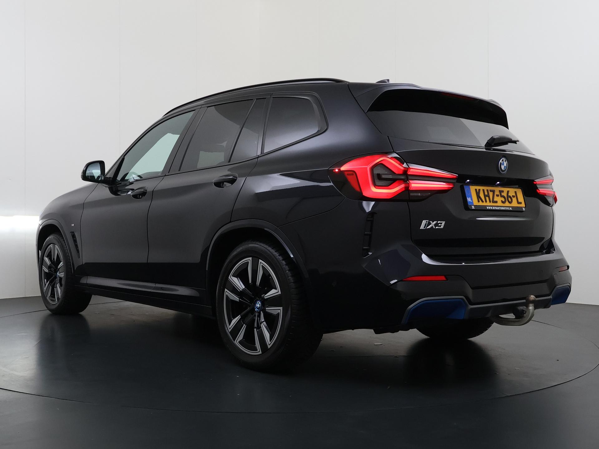 Foto van BMW Ix3