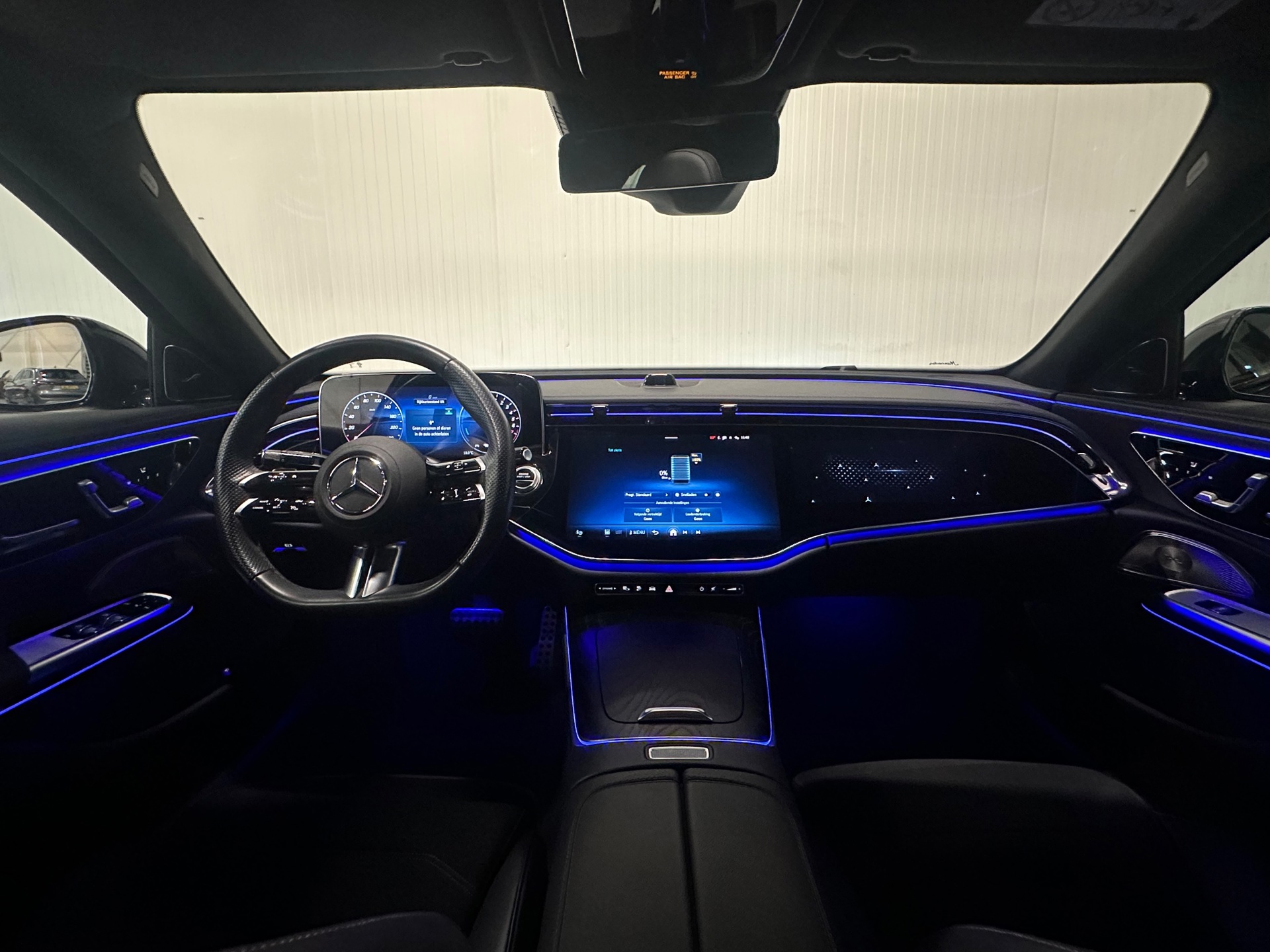 Foto van Mercedes-Benz E 300 E