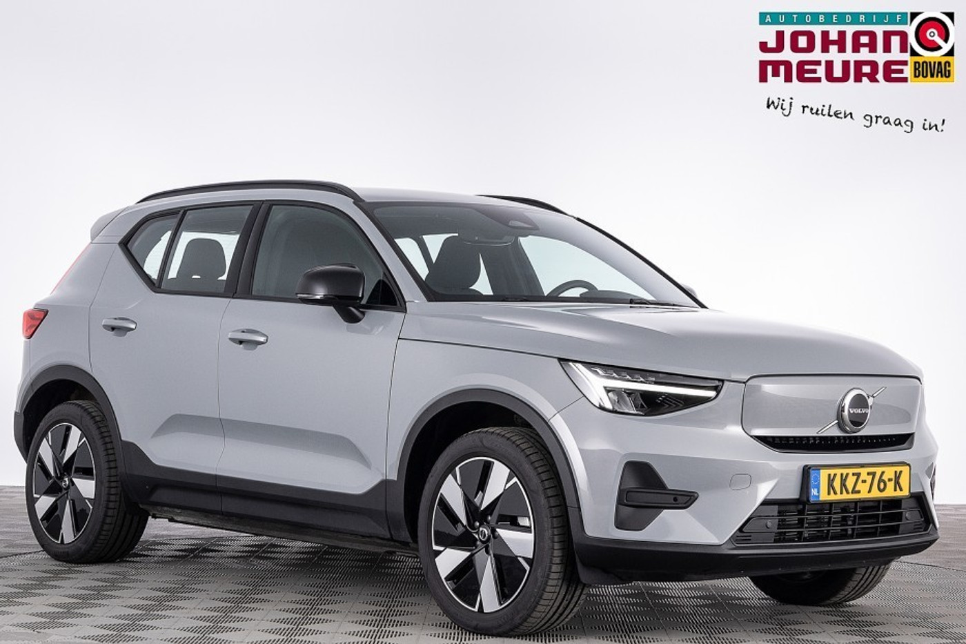 Volvo Ex40 Extended Range Plus 82 kWh *SOH 97.8%* Full LED | NAVI | ECC | CAMERA  -2e PINKSTERDAG OPEN!- 2025 - voorkant