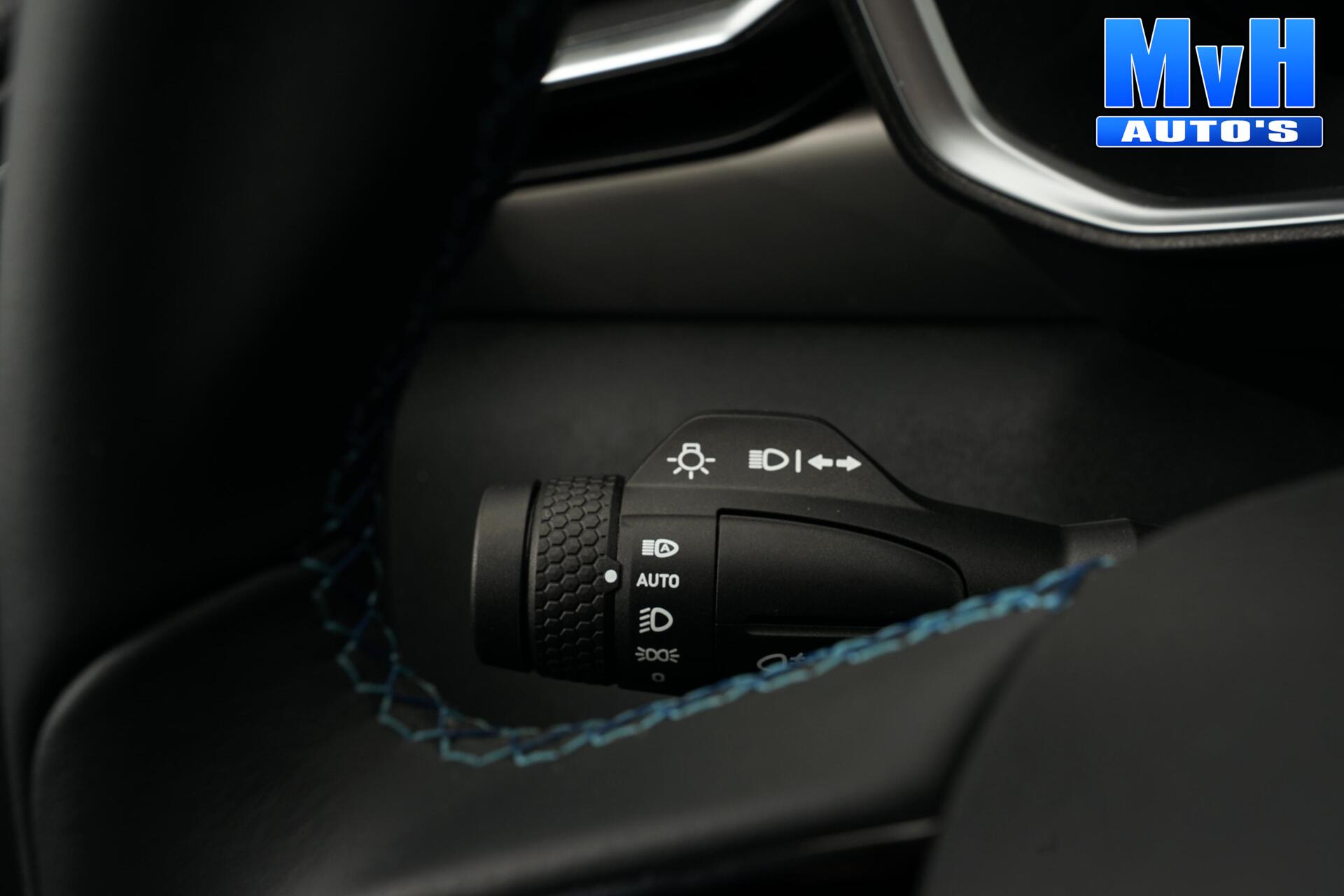 Foto van LYNK & Co 01