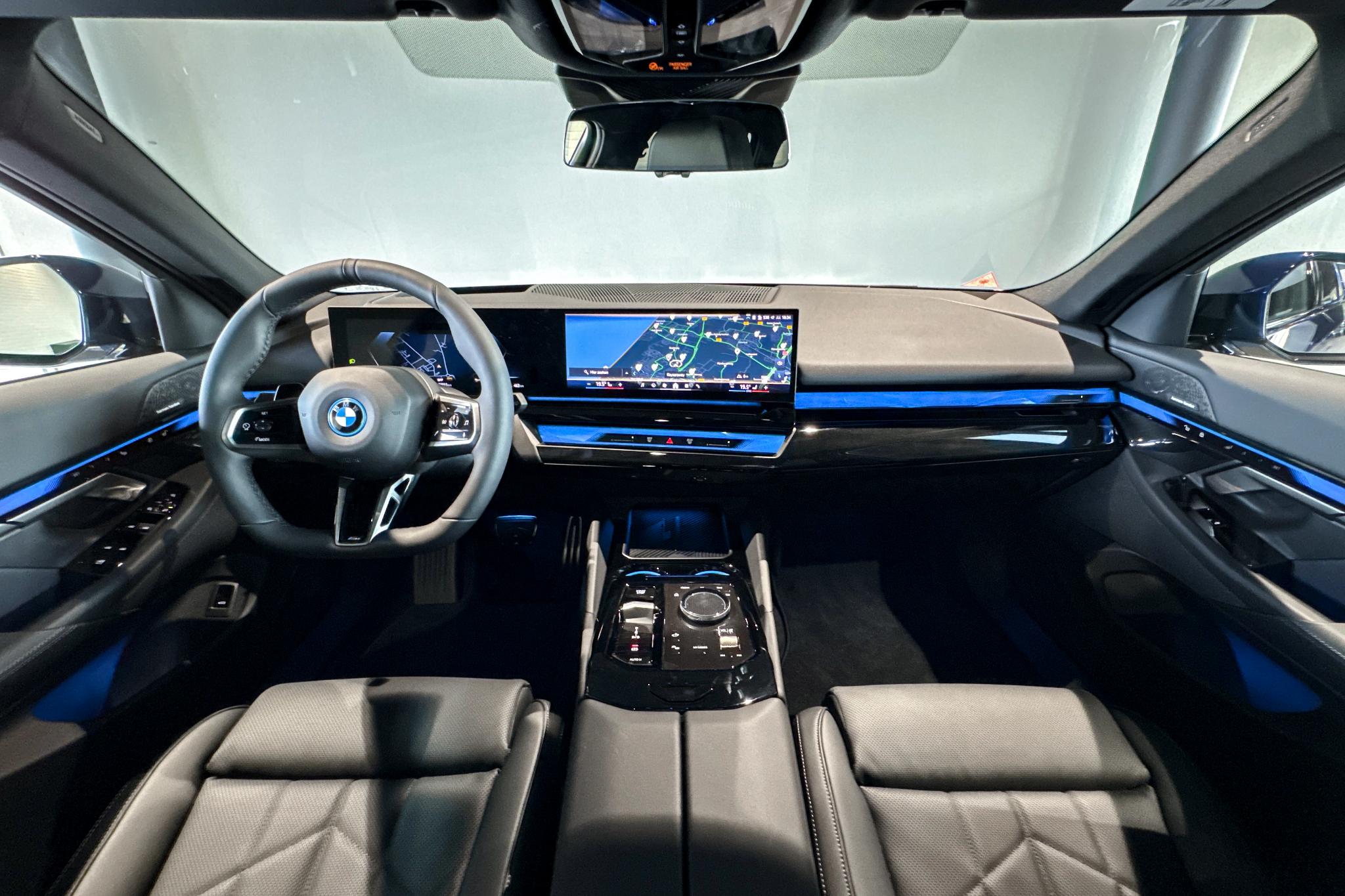 Foto van BMW I5 Edrive40