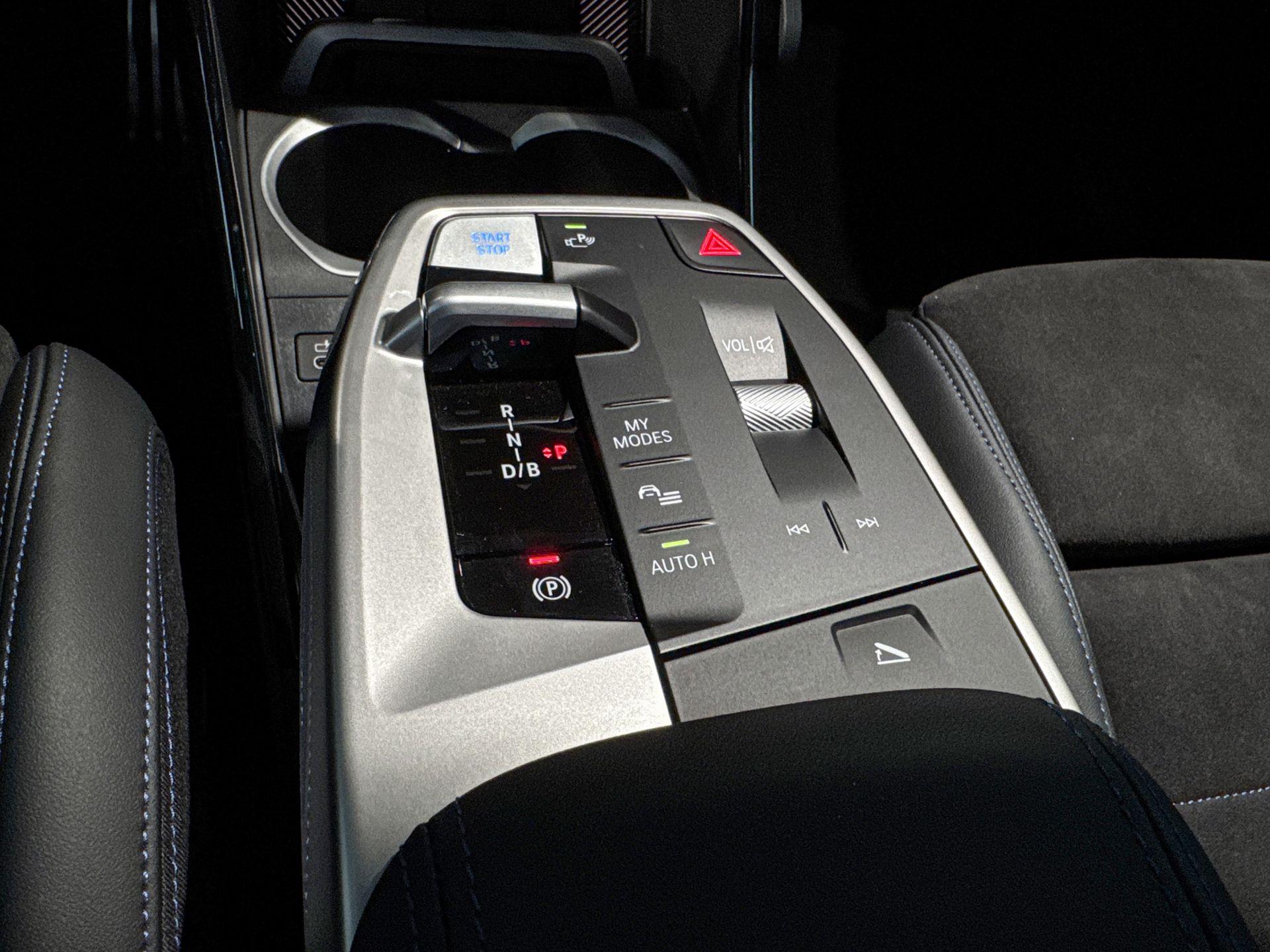 Foto van BMW Ix1 Edrive20