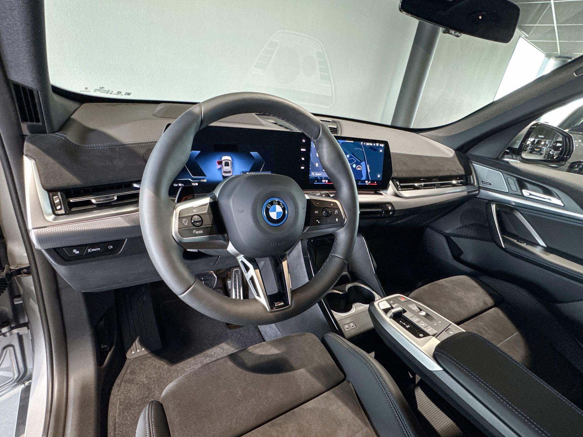 Foto van BMW Ix1 Edrive20
