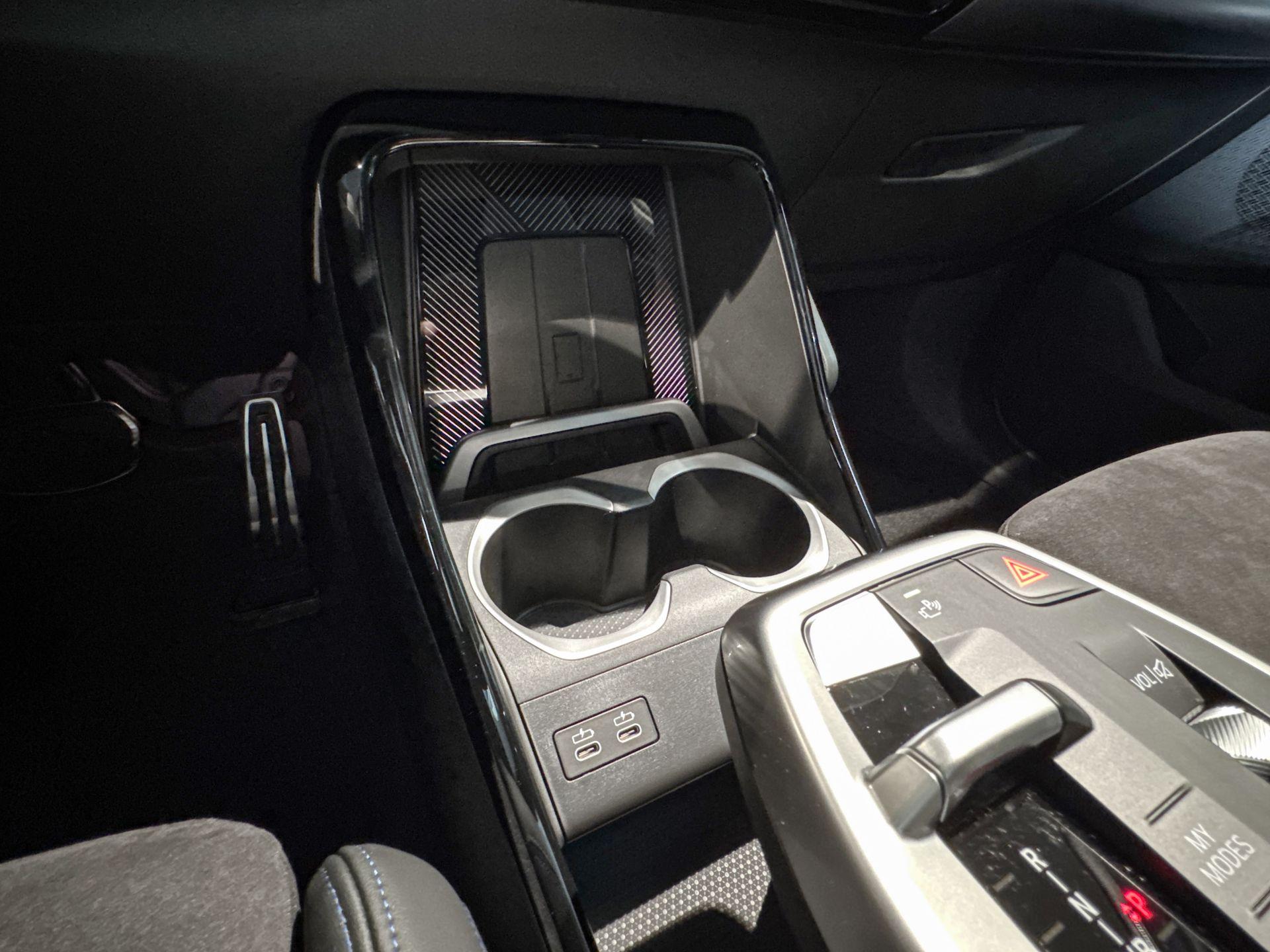 Foto van BMW Ix1 Edrive20