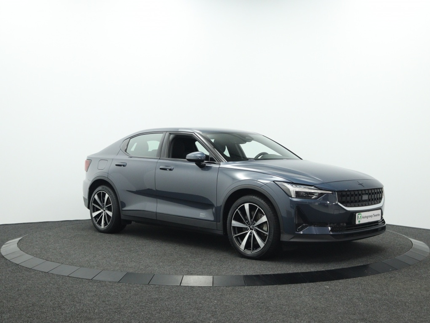 Foto van Polestar Polestar 2