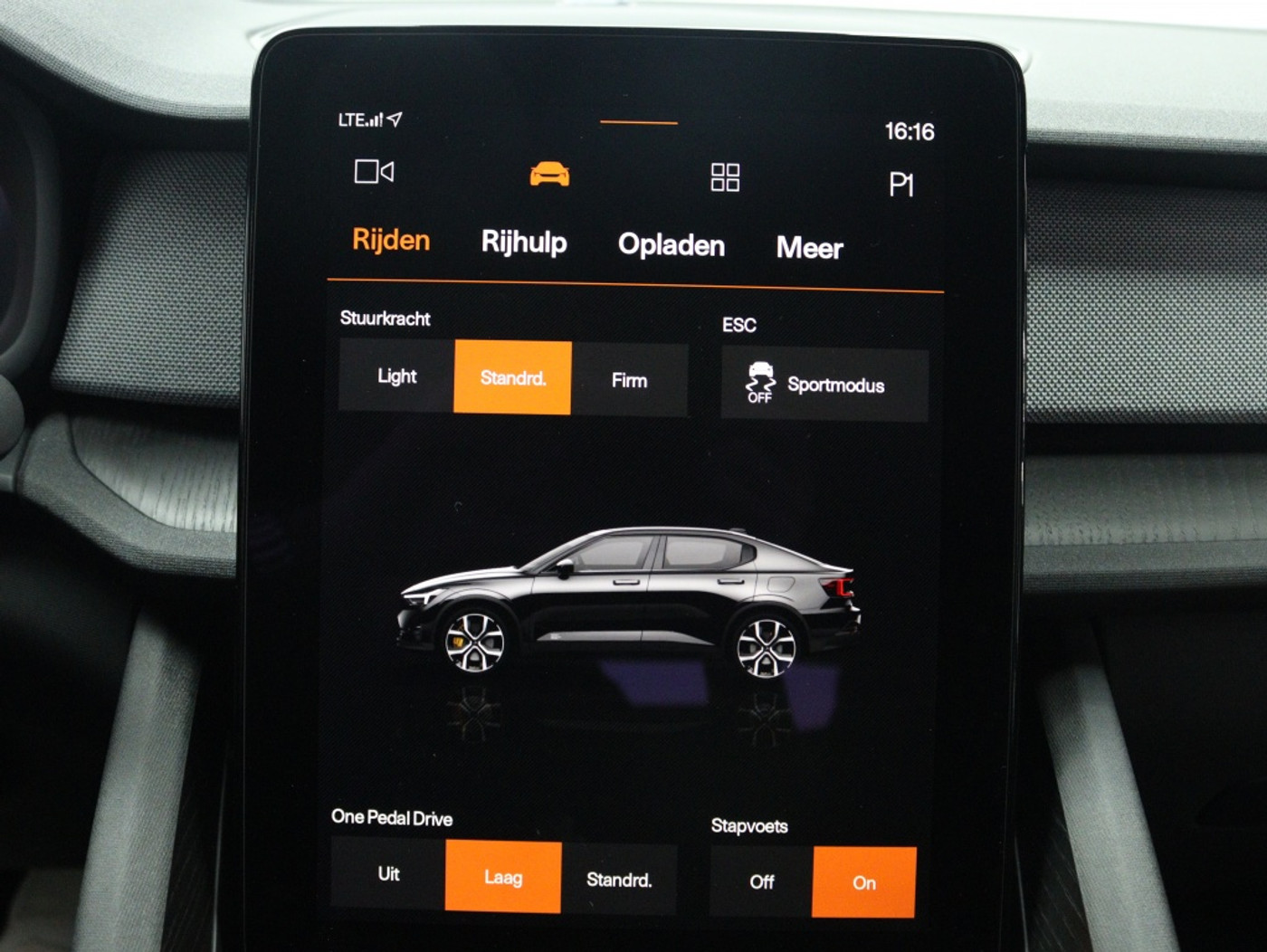 Foto van Polestar Polestar 2