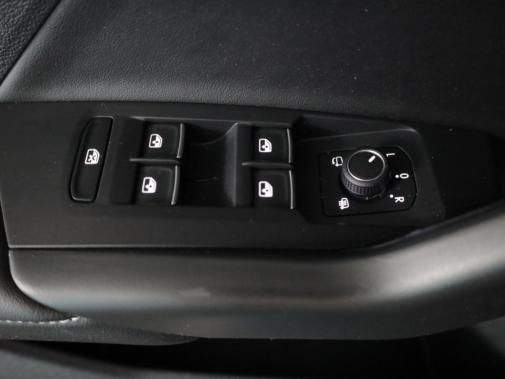 Foto van Volkswagen T-cross