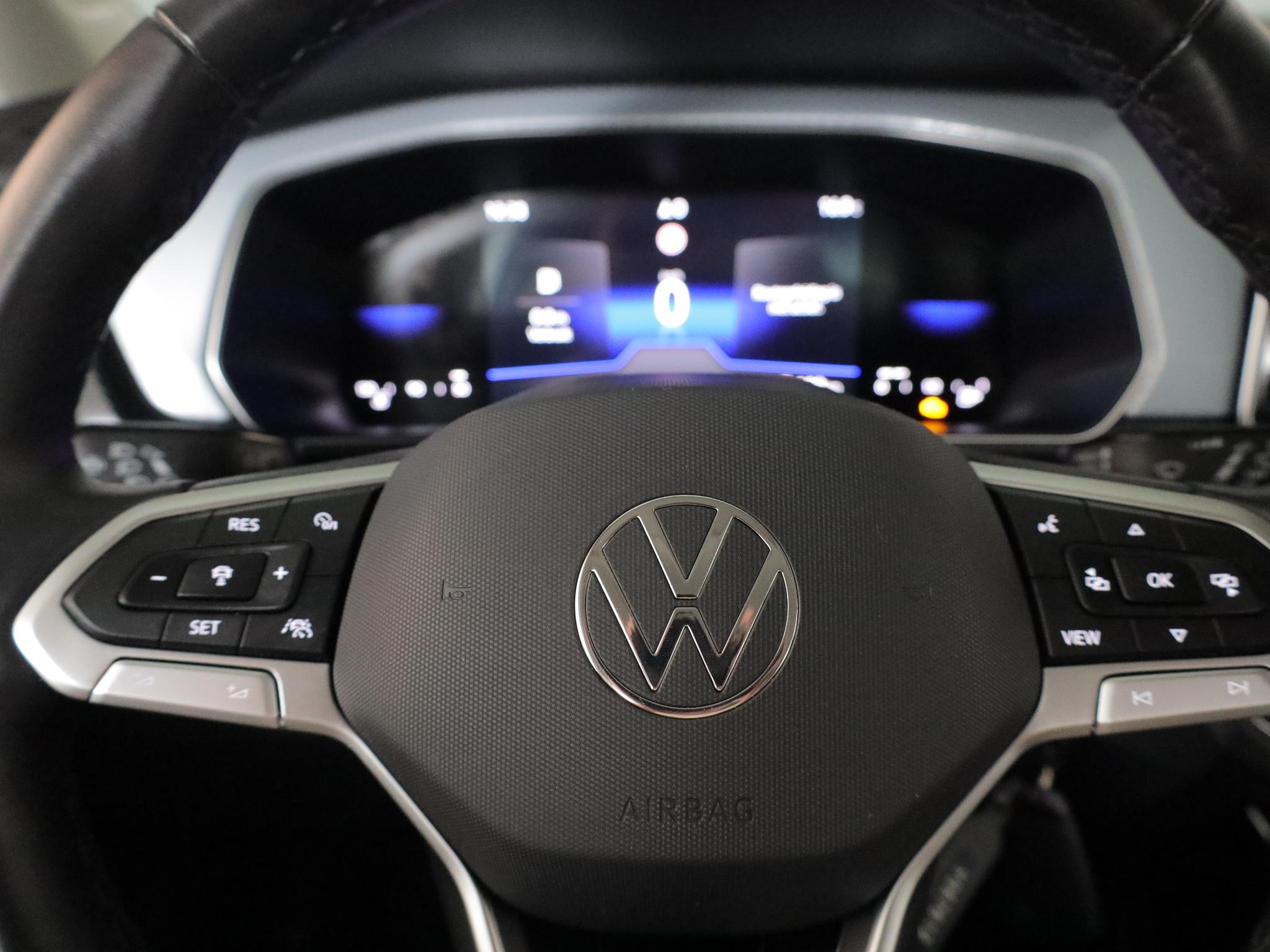 Foto van Volkswagen T-cross