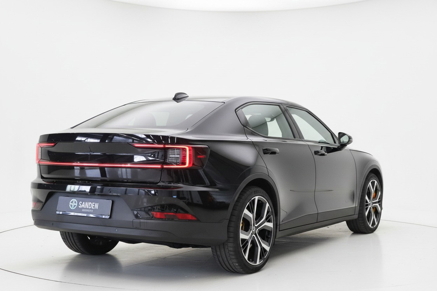 Foto van Polestar 2
