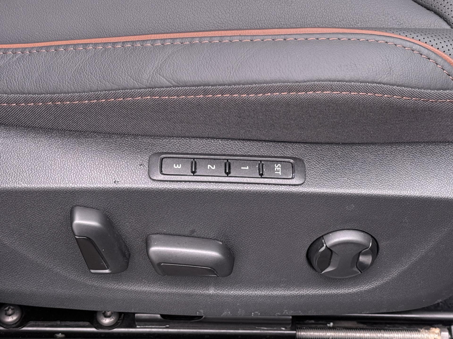 Foto van Skoda Enyaq 80