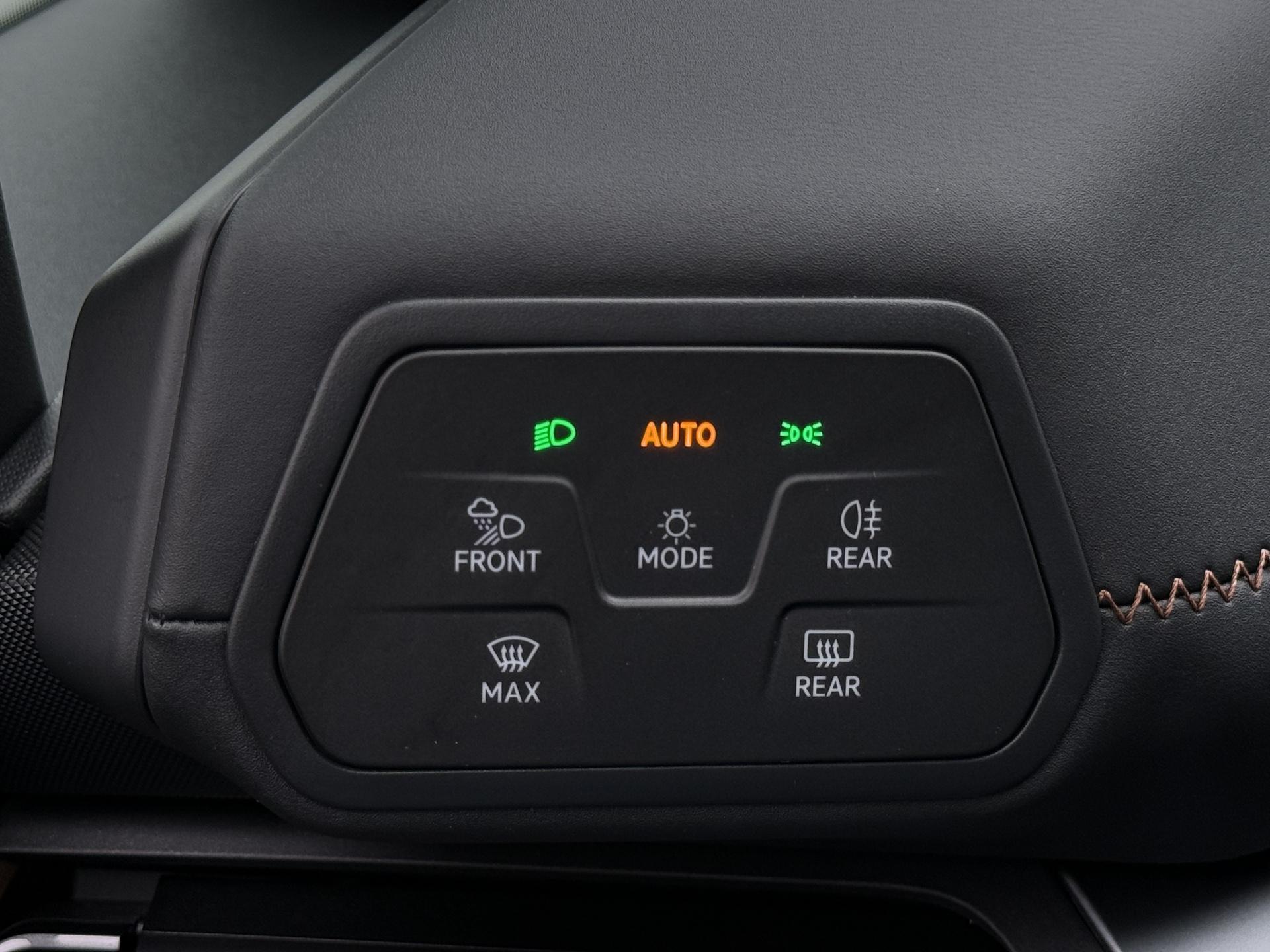 Foto van Cupra Born 150 KW 58/62 KWH