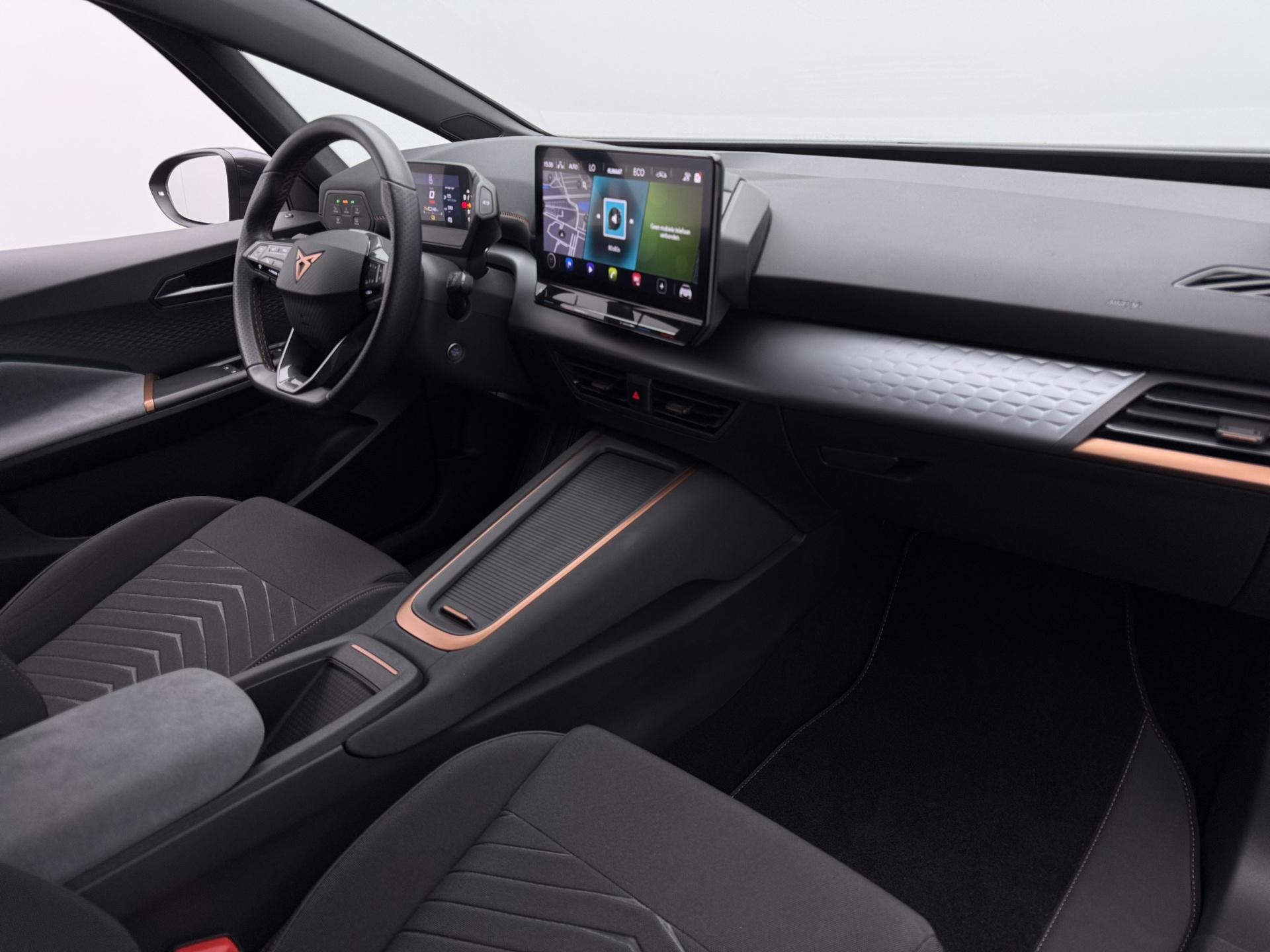 Foto van Cupra Born 150 KW 58/62 KWH