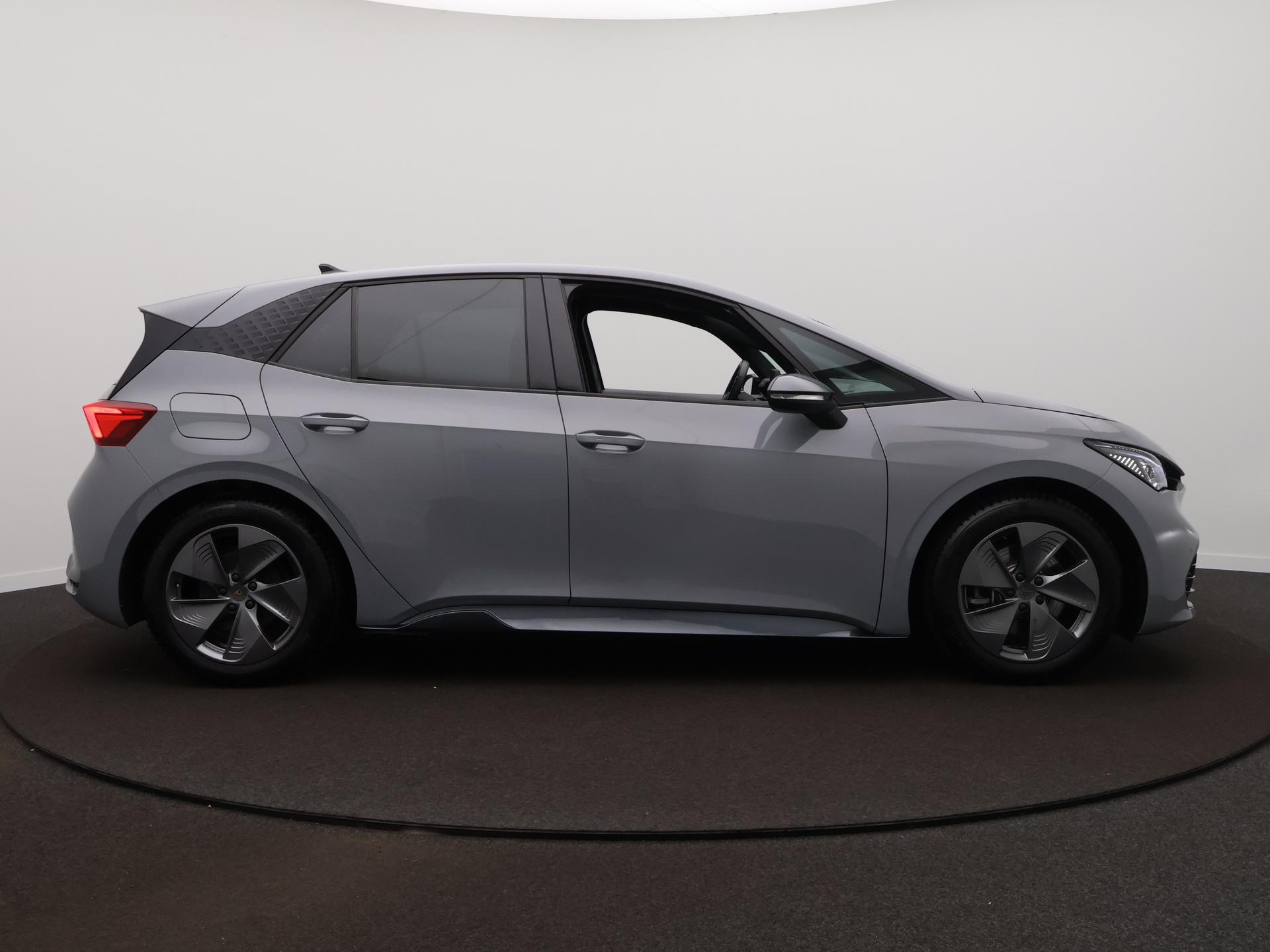 Foto van Cupra Born 150 KW 58/62 KWH
