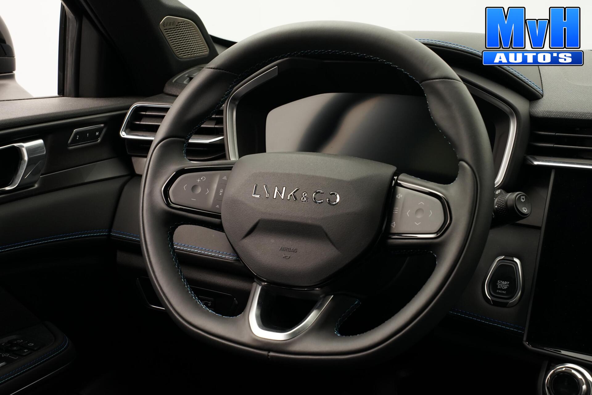 Foto van LYNK & Co 01