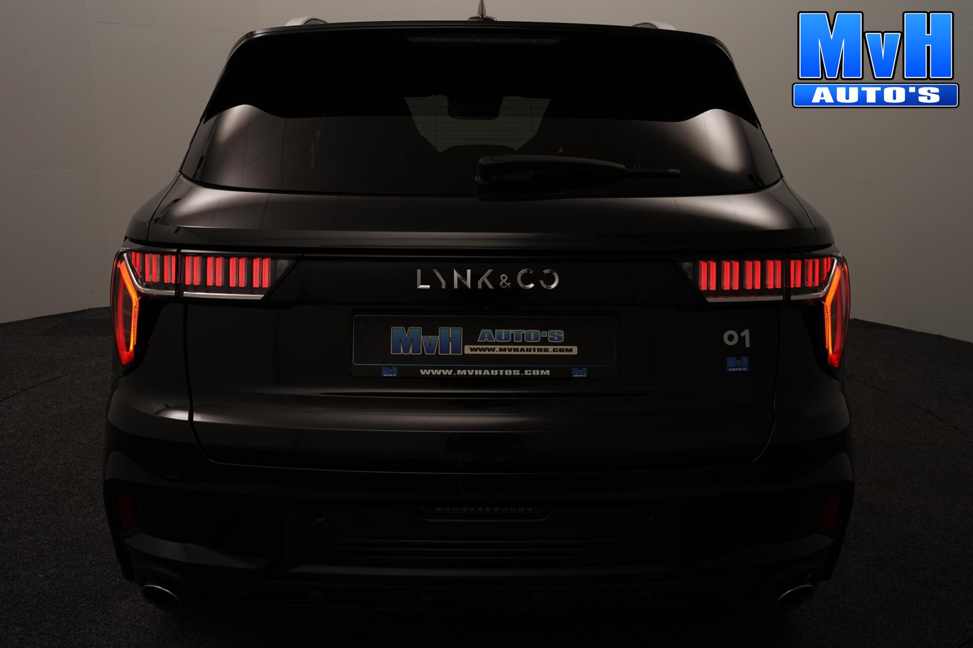 Foto van LYNK & Co 01