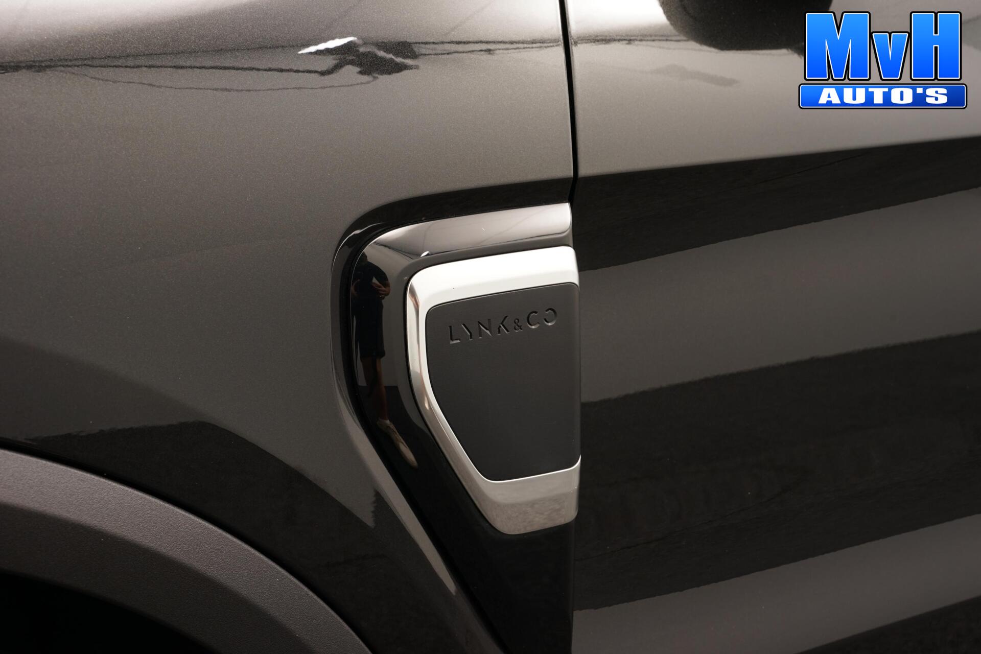 Foto van LYNK & Co 01