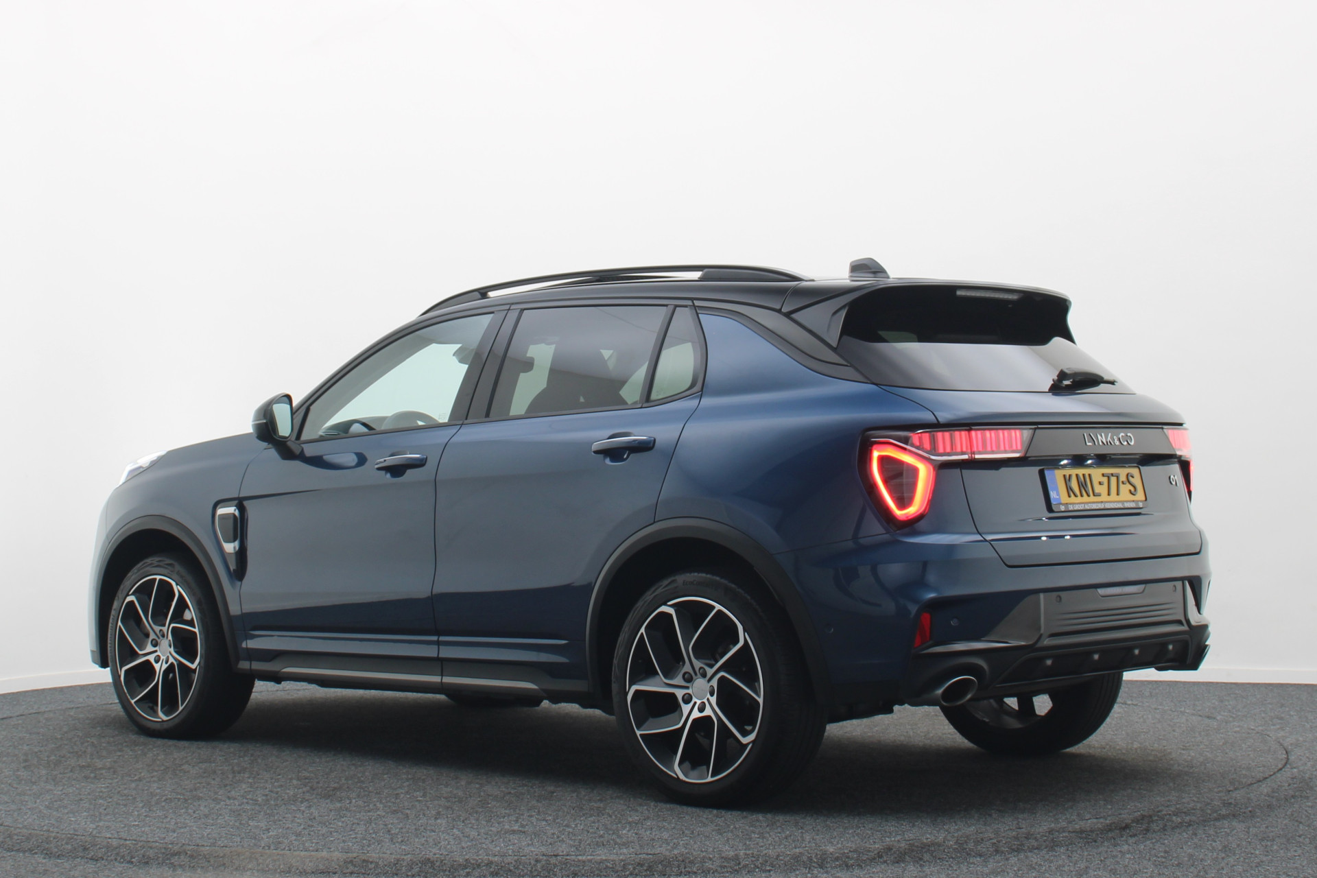 Foto van Lynk&co LYNK & Co 01