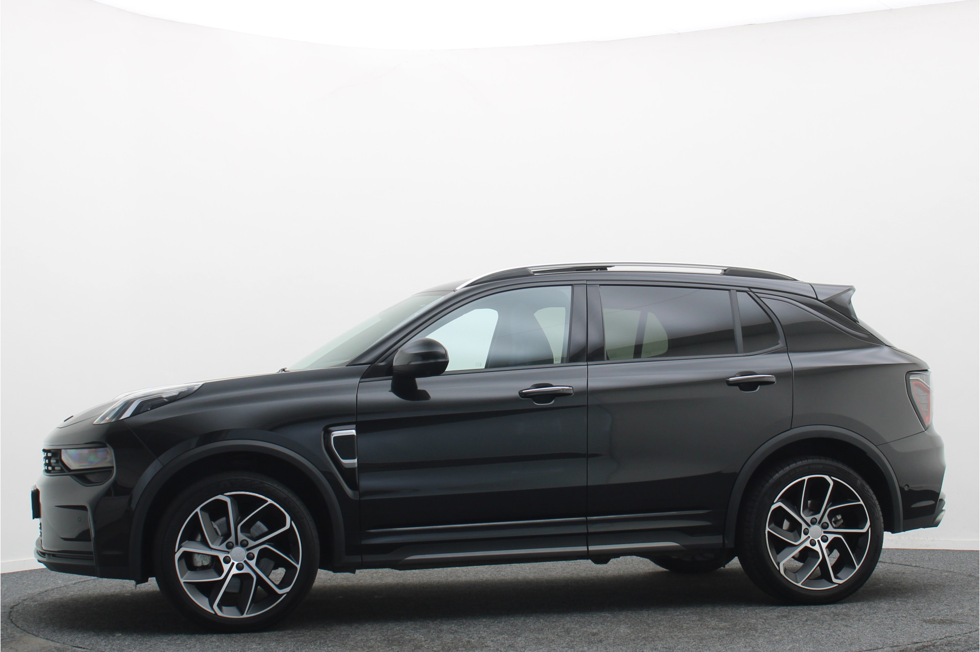 Foto van Lynk&co LYNK & Co 01