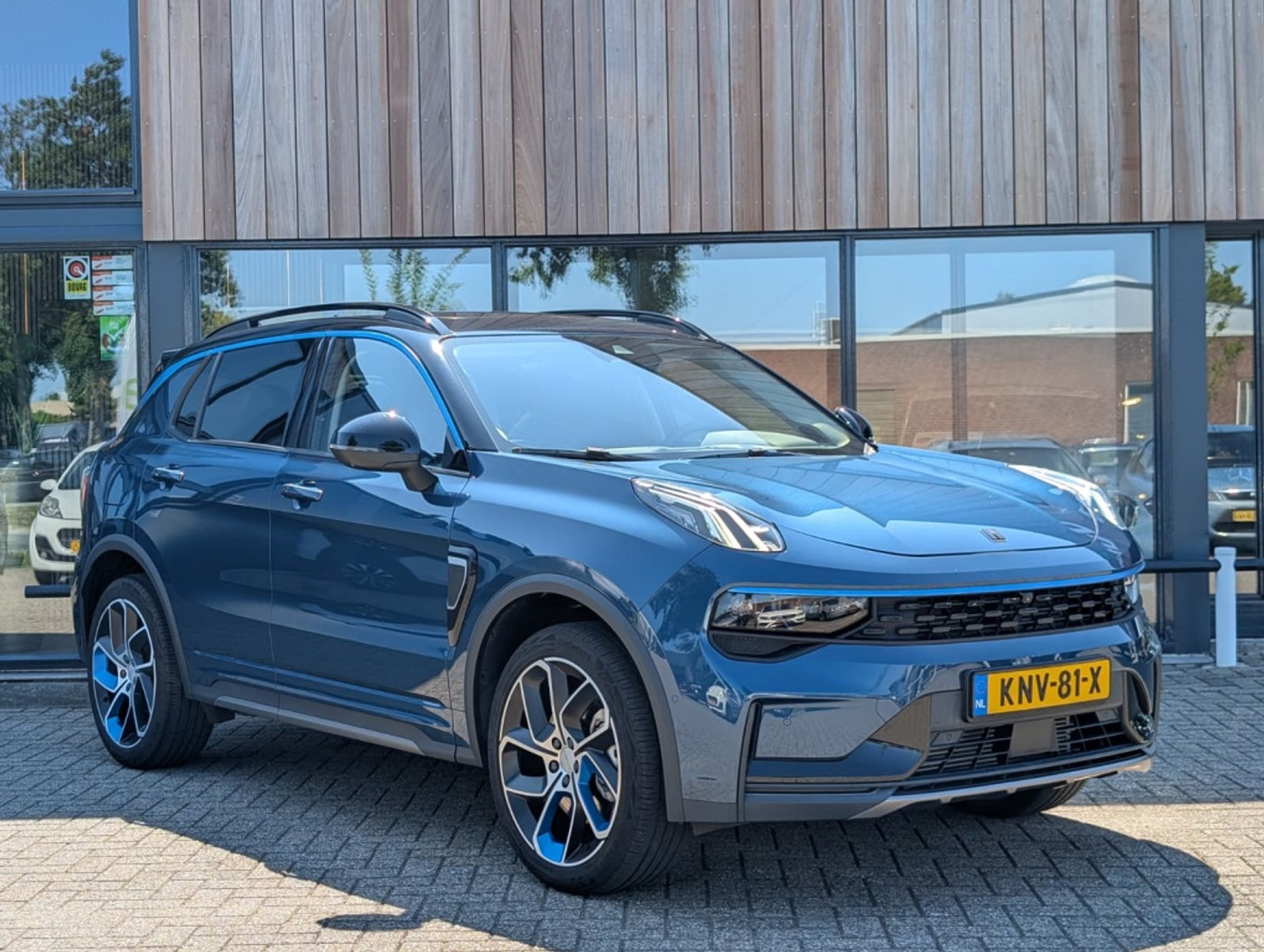 Foto van Lynk&co LYNK & Co 01