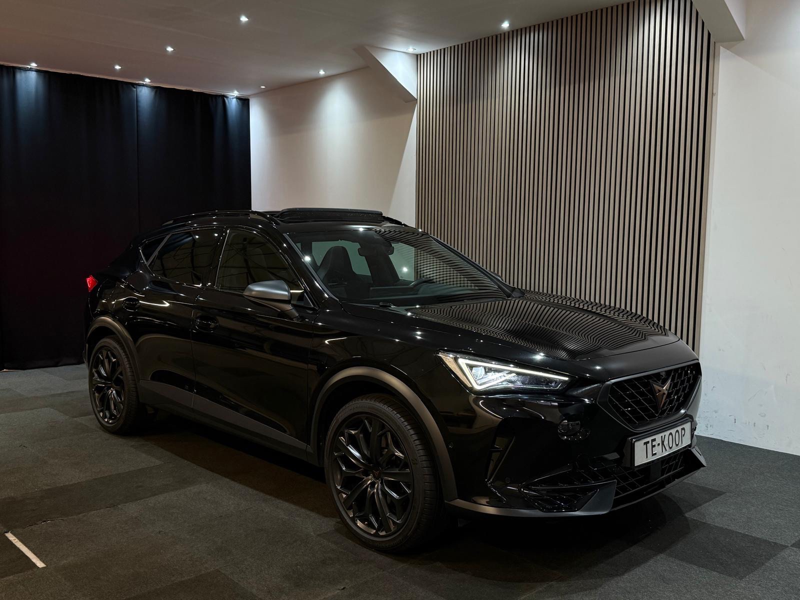 Cupra Formentor VZ E-hybrid 1.4 e-Hybrid VZ Copper Tribe Edition Pano 360Camera Led Memory 2023 - voorkant