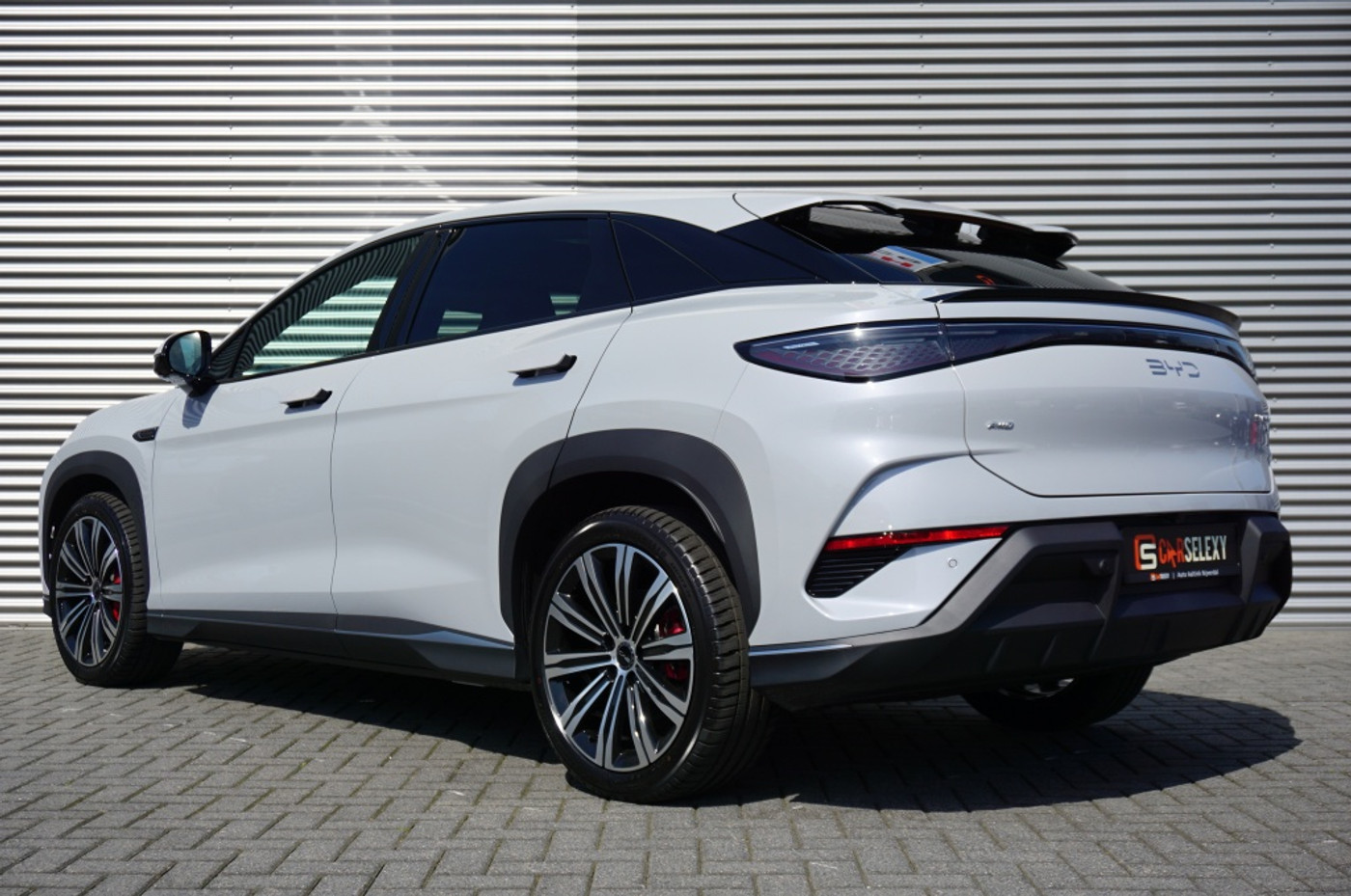 Foto van BYD BYD Sealion 7