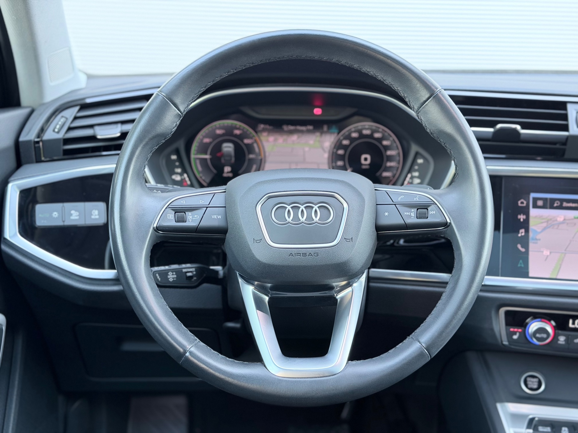 Foto van Audi Q3 Sportback E-tron