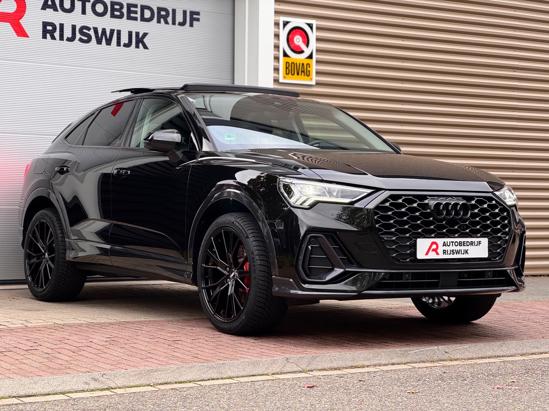 Foto van Audi Q3 Sportback E-tron