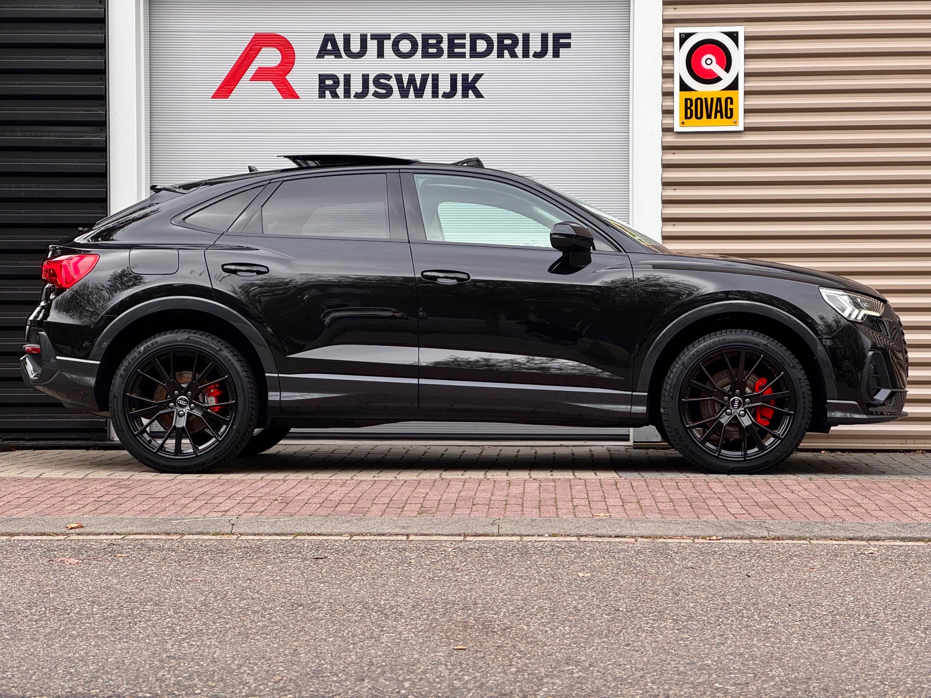 Foto van Audi Q3 Sportback E-tron