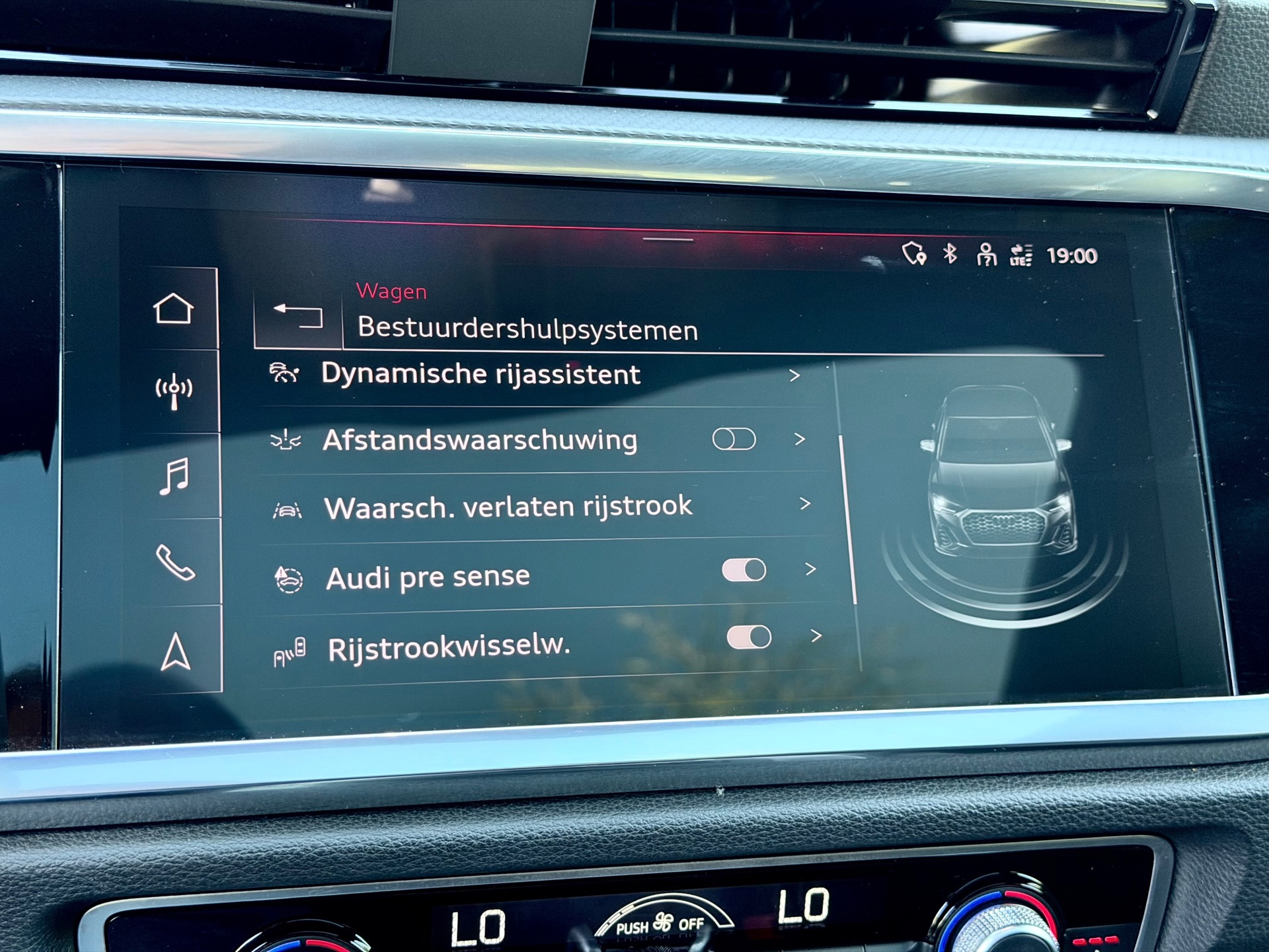 Foto van Audi Q3 Sportback E-tron