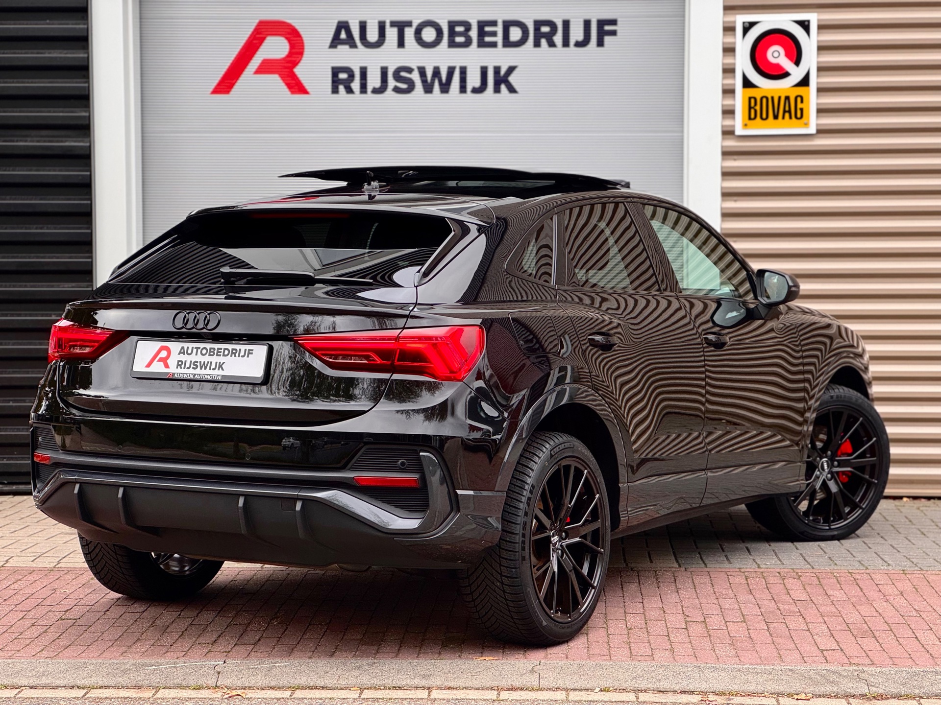 Foto van Audi Q3 Sportback E-tron
