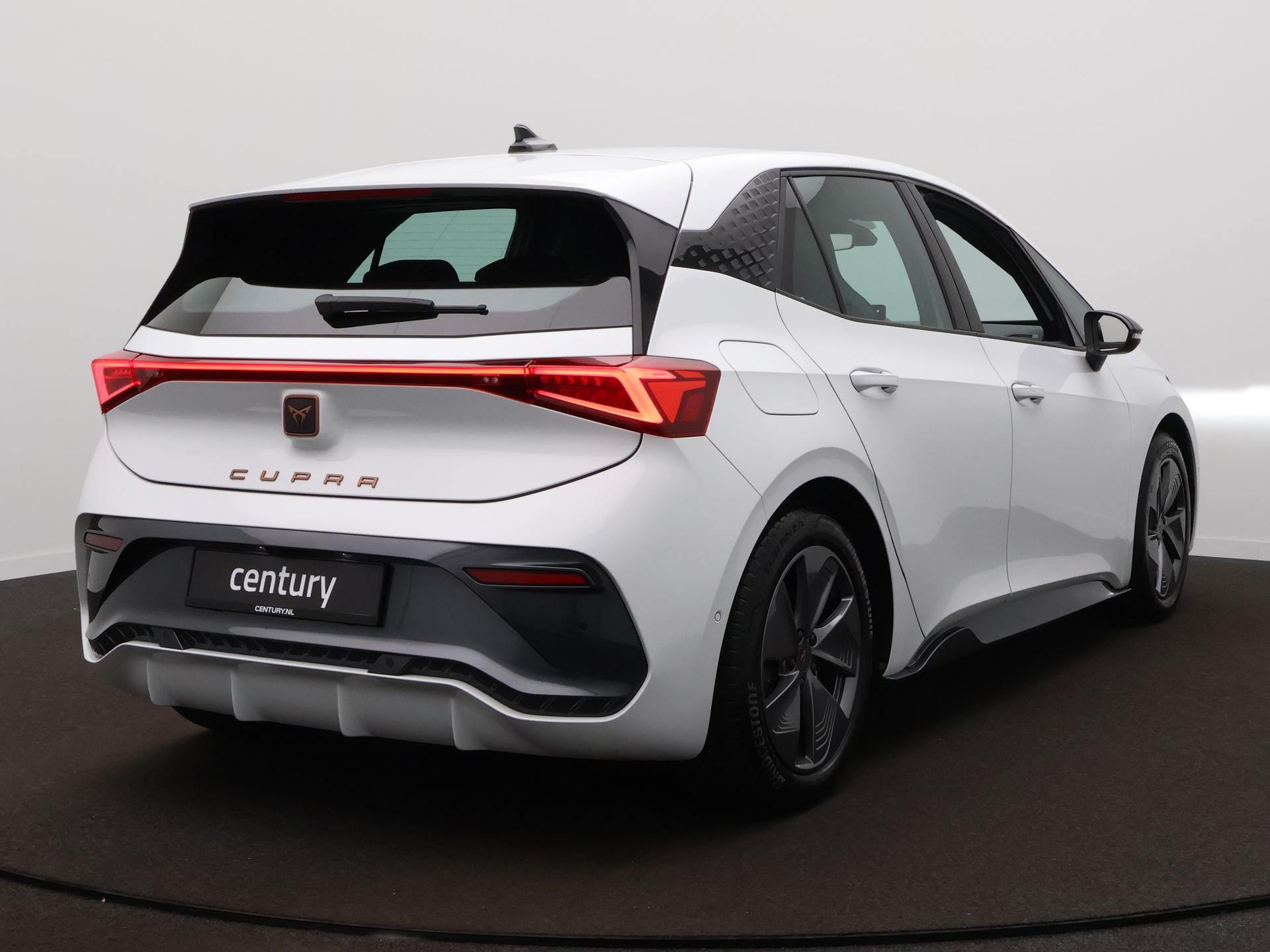 Foto van Cupra Born 150 KW 58/62 KWH