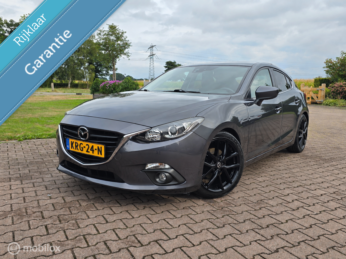 Mazda Mazda3 2.0 TS 120PK/NAVI/CLIMA/PDC/18 INCH 2015 - voorkant