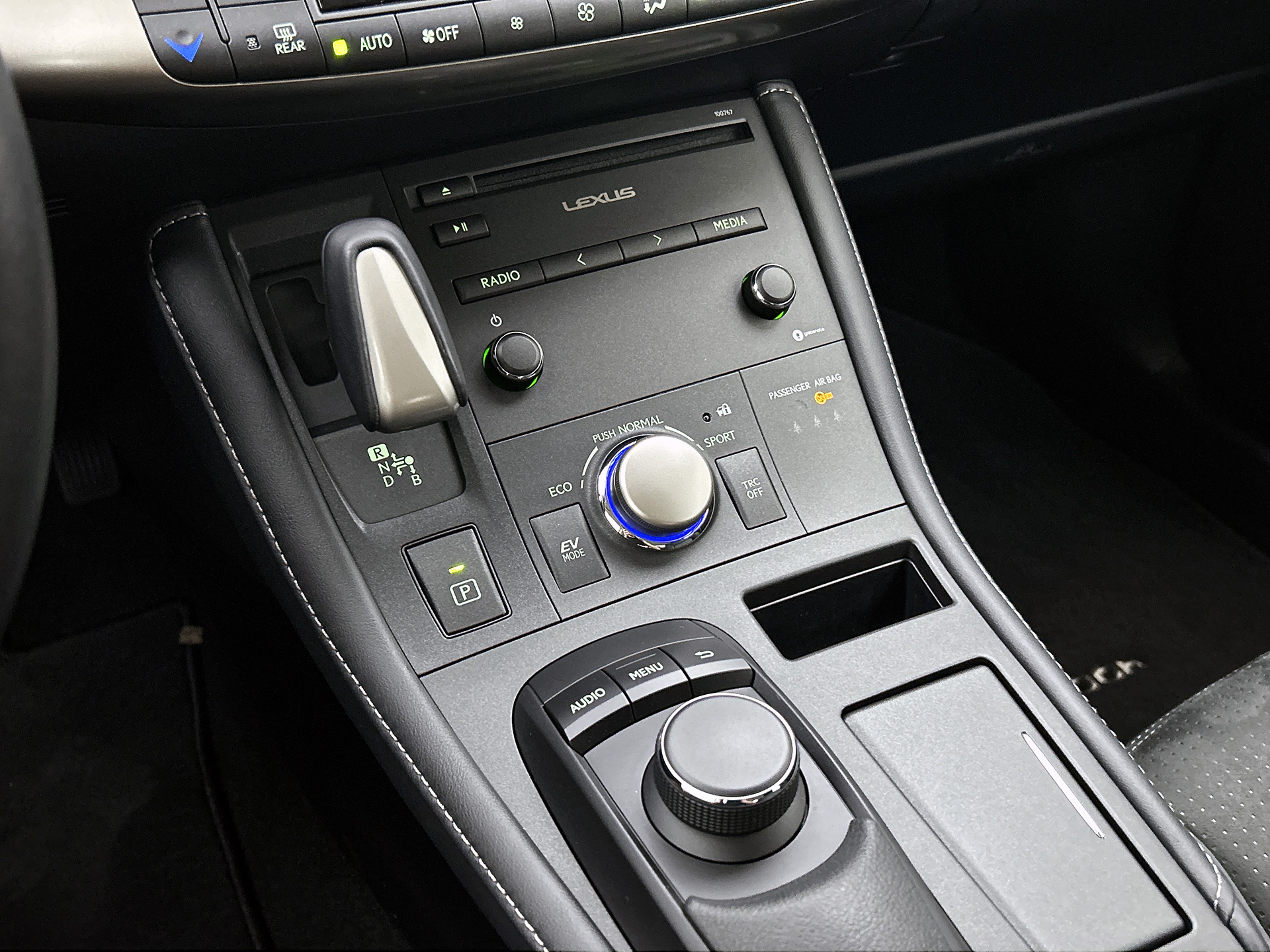 Foto van Lexus Lexus Ct200h