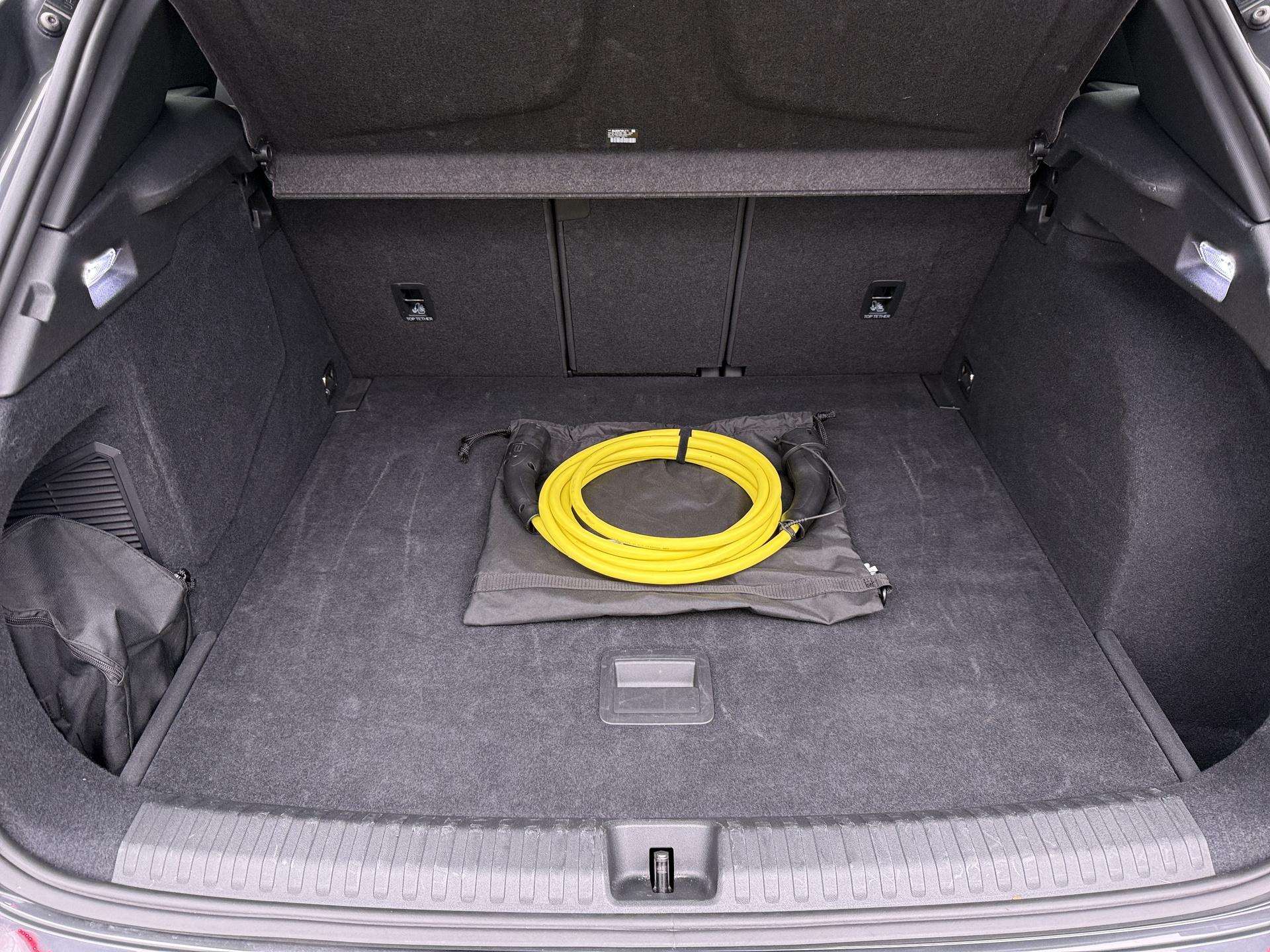 Foto van Cupra Terramar E-hybrid