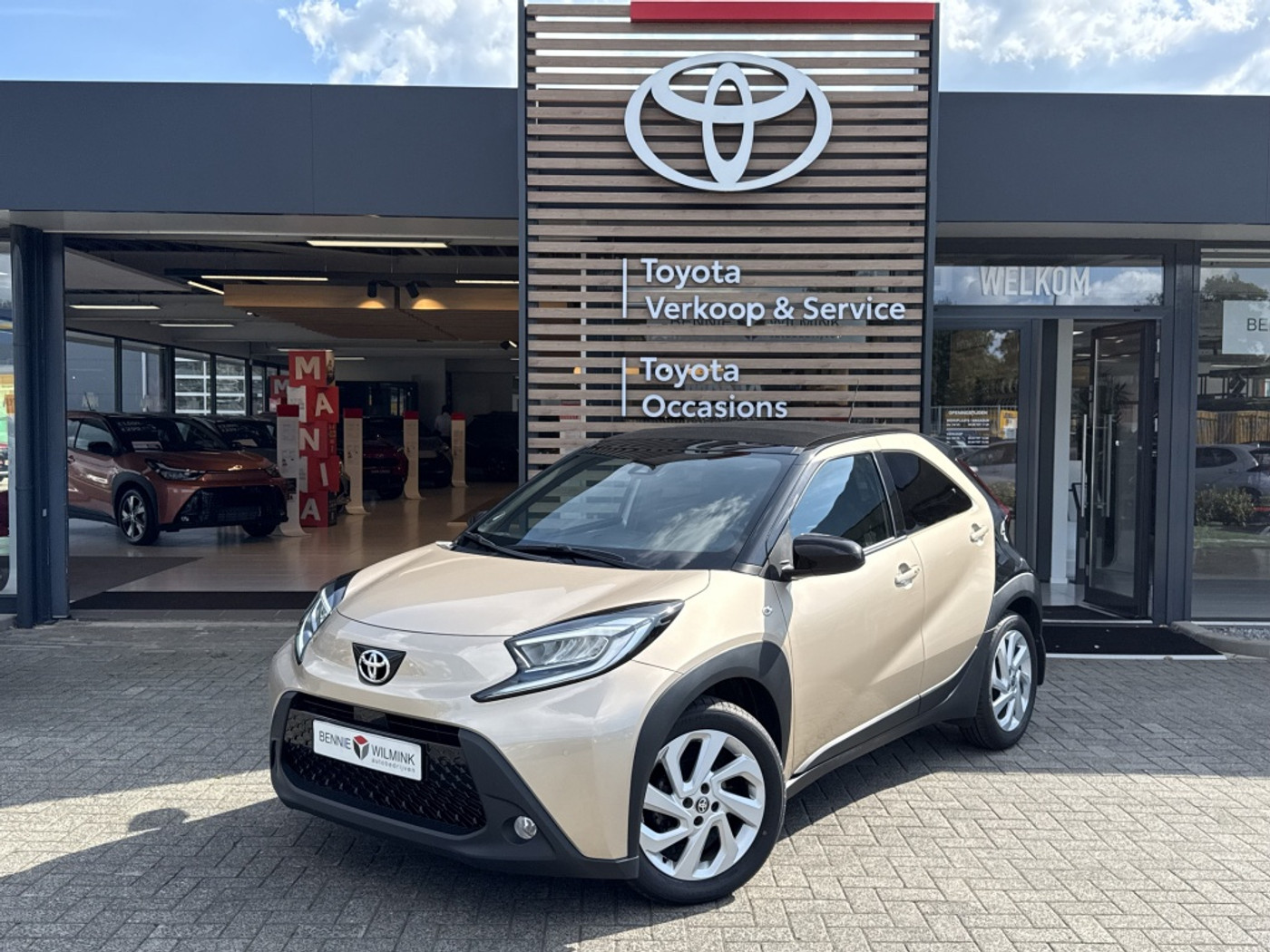 Toyota Toyota Aygo X 1.0 VVT-i S-CVT Pulse Cabriotop | Parkeersensoren | 2022 - voorkant