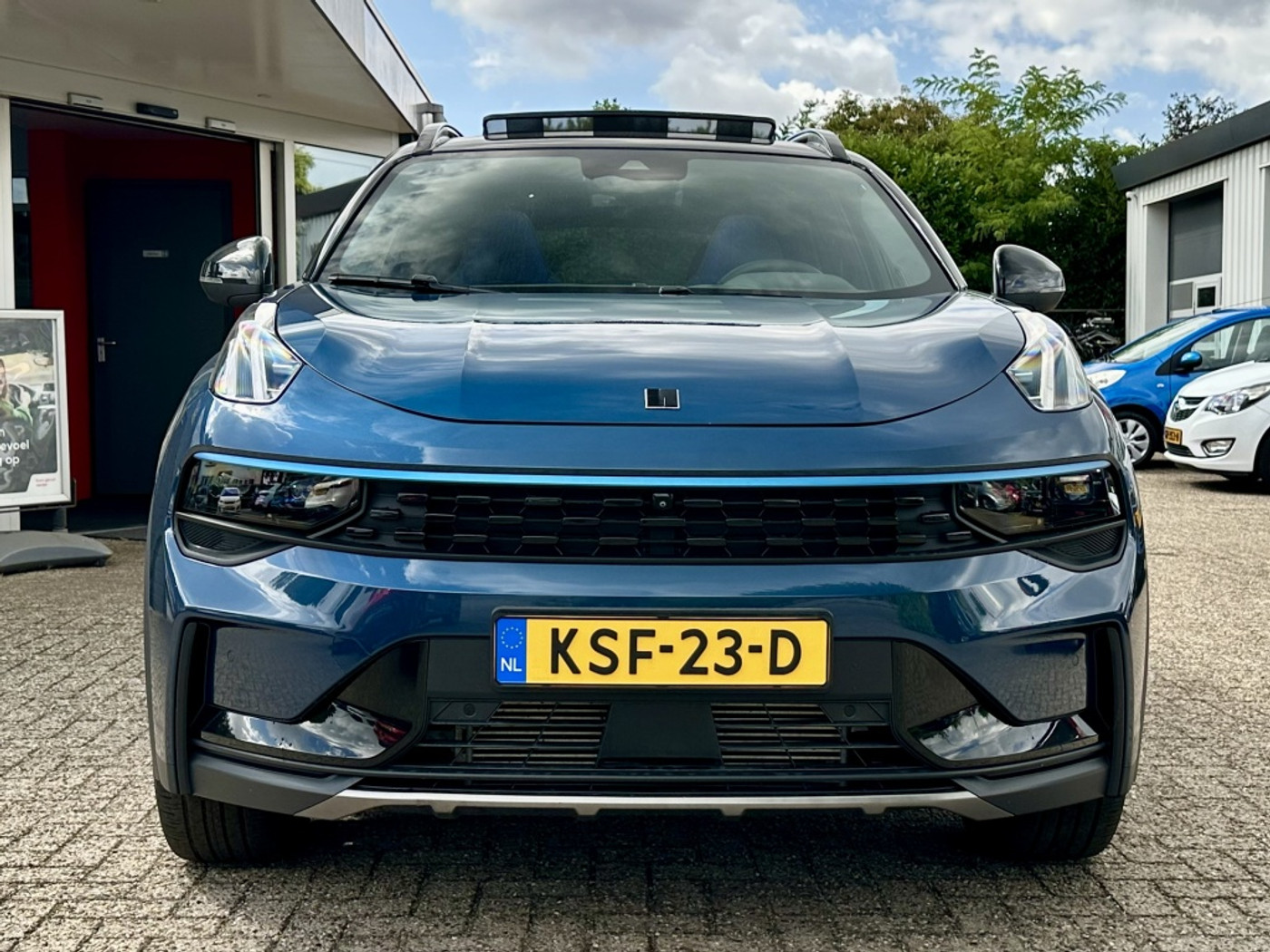 Foto van LYNK & Co 01