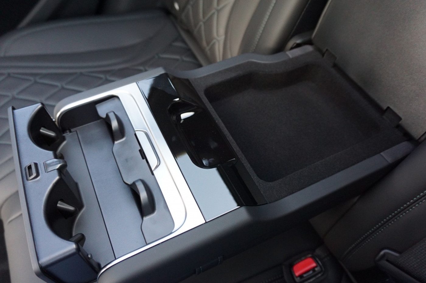 Foto van BYD BYD Sealion 7
