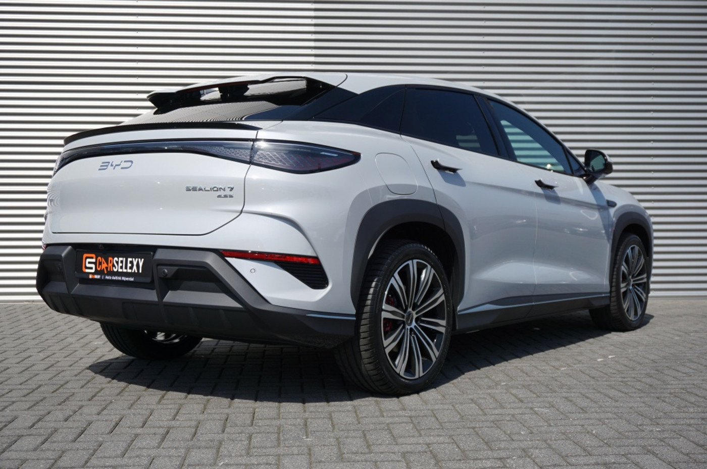 Foto van BYD BYD Sealion 7