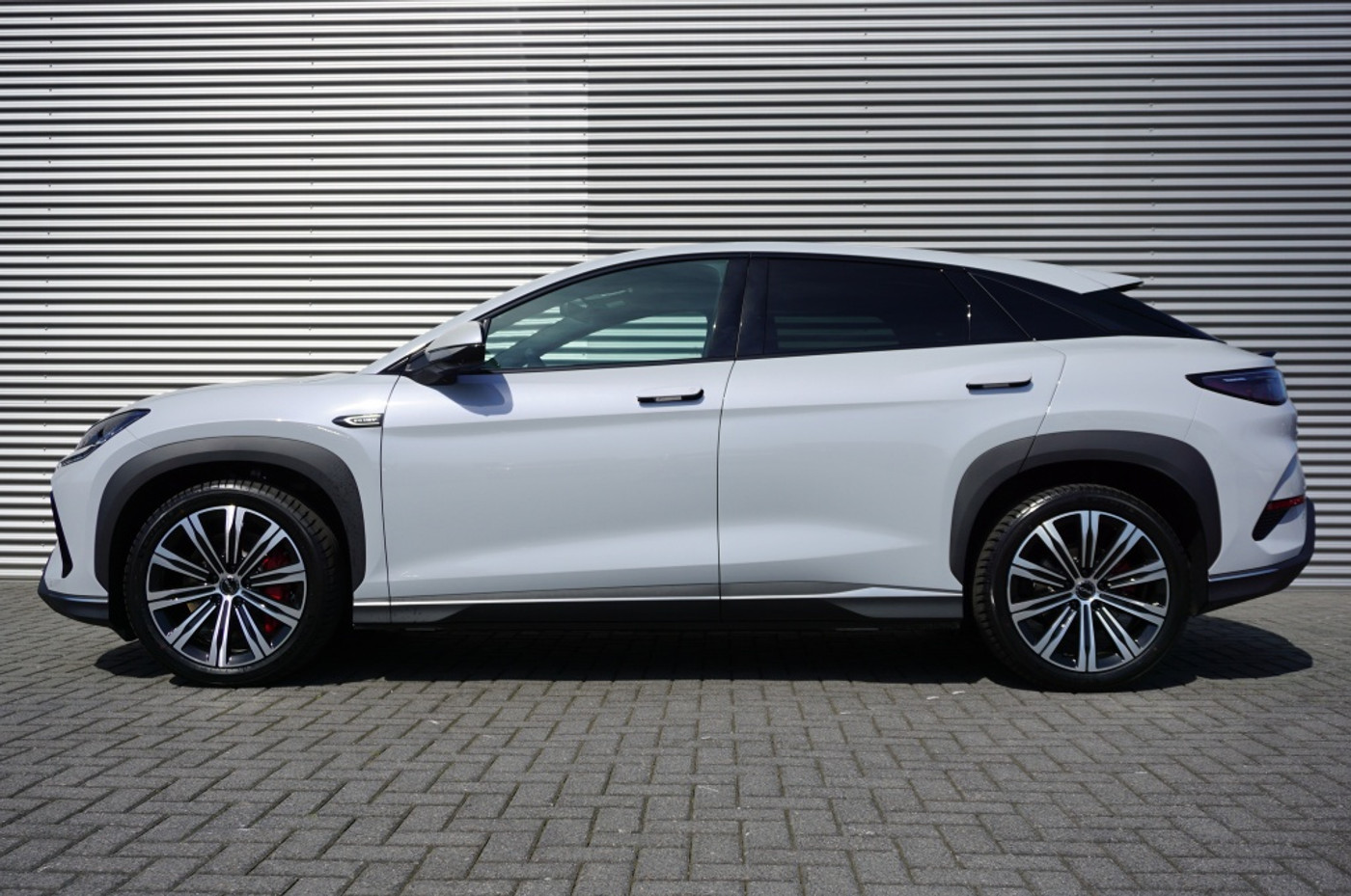 Foto van BYD BYD Sealion 7