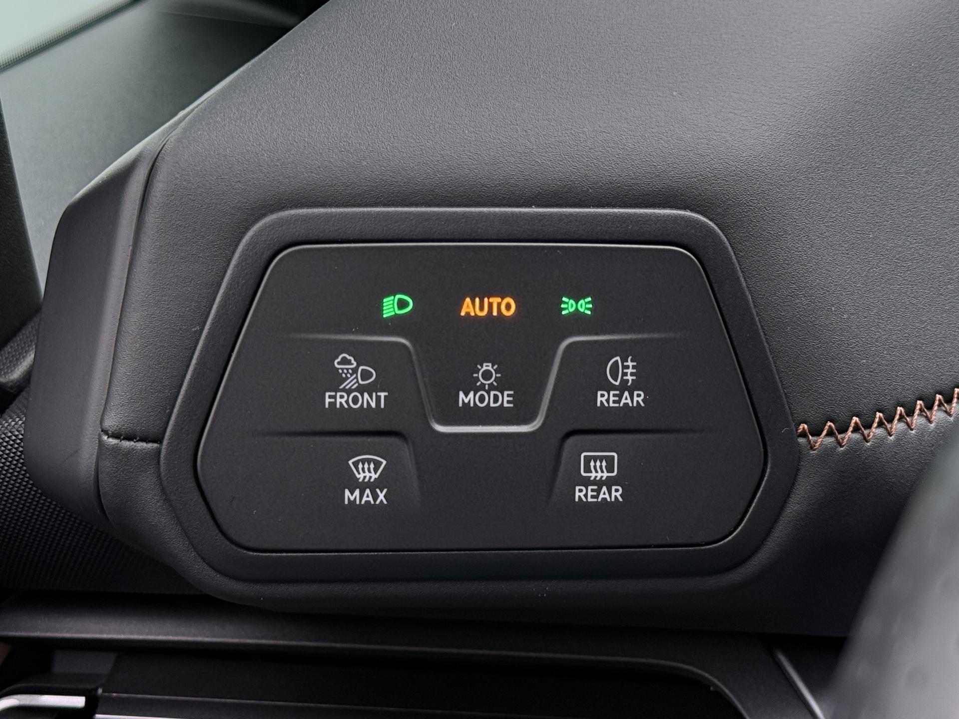 Foto van Cupra Born 150 KW 58/62 KWH