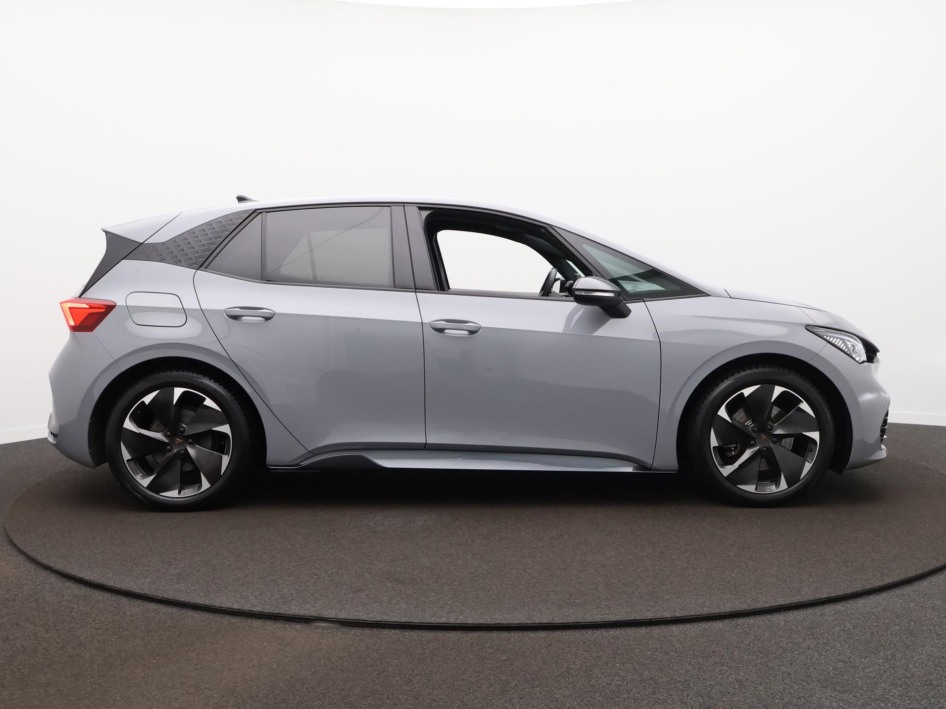 Foto van Cupra Born 150 KW 58/62 KWH