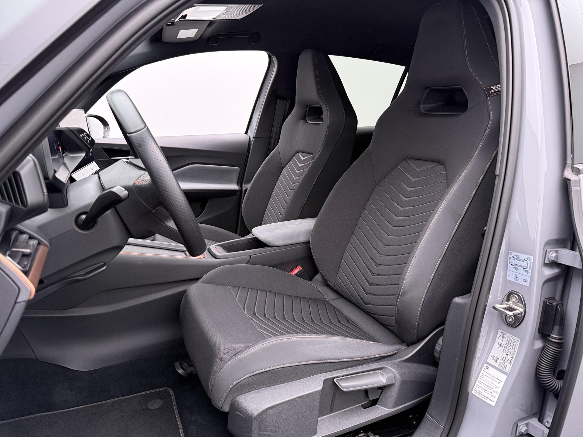 Foto van Cupra Born 150 KW 58/62 KWH