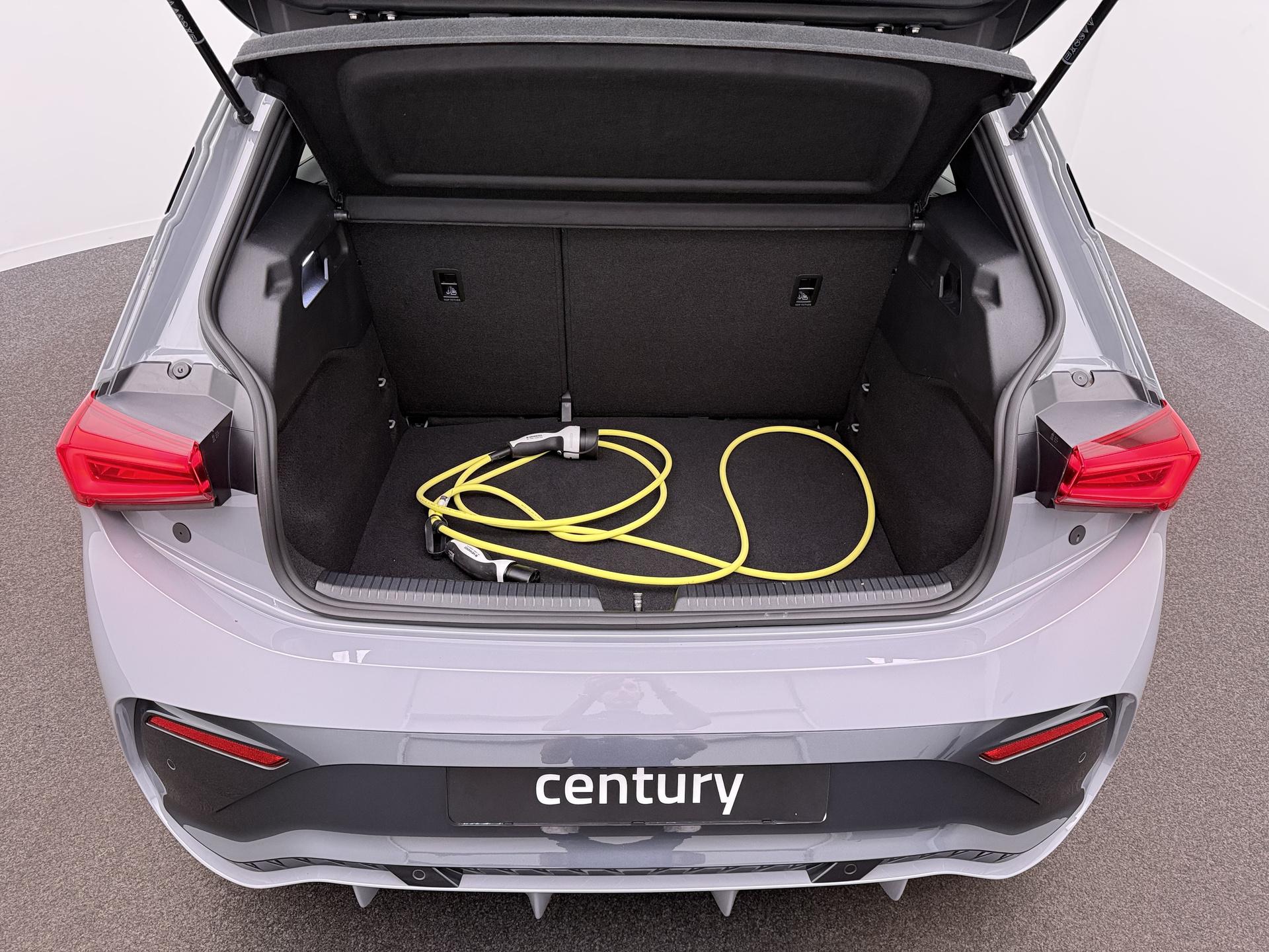 Foto van Cupra Born 150 KW 58/62 KWH
