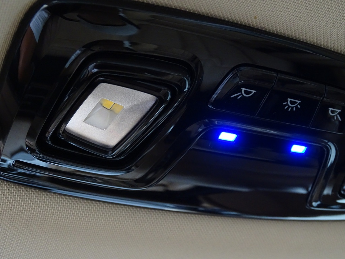Foto van BMW 745e