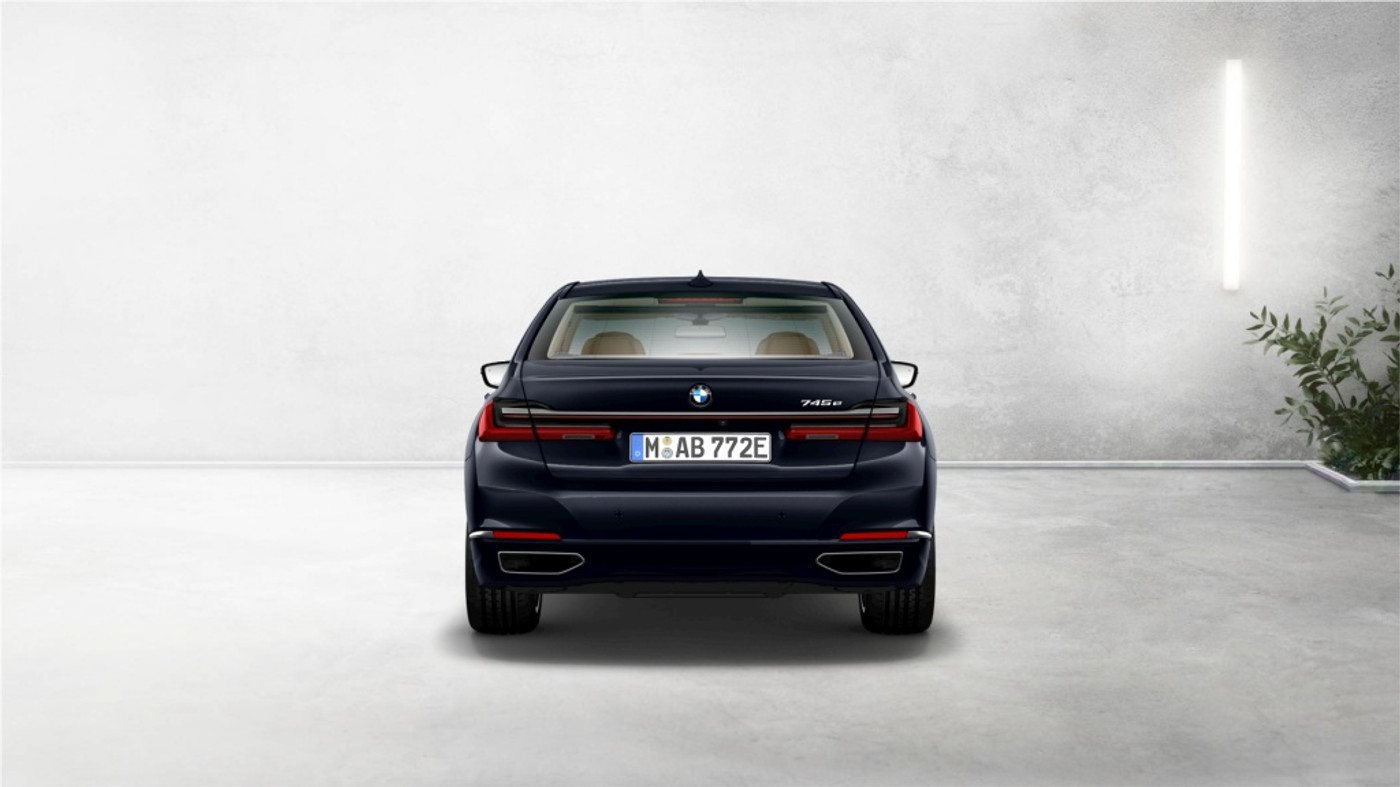 Foto van BMW 745e