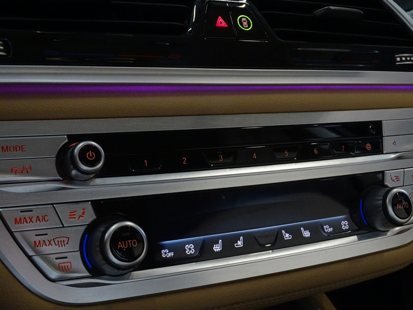 Foto van BMW 745e
