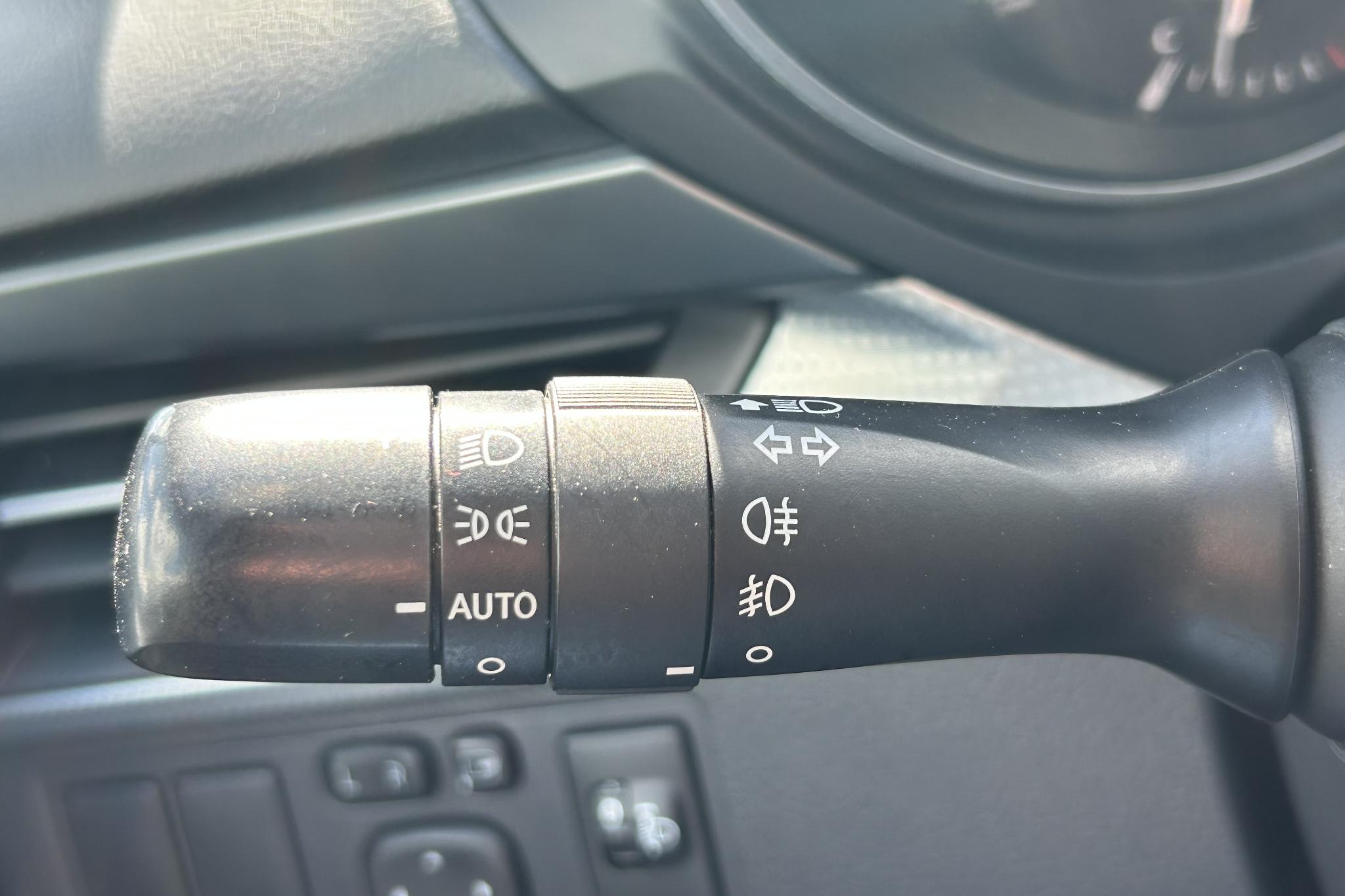 Foto van Toyota Avensis Touring Sports
